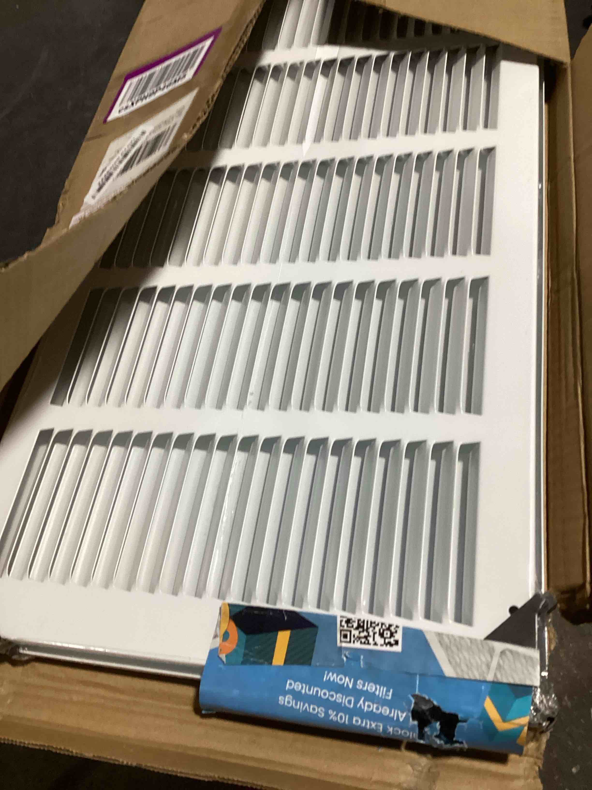 https://s3.amazonaws.com/lotting-images-prod/bidfta/RED6661196_1729964322178.jpeg