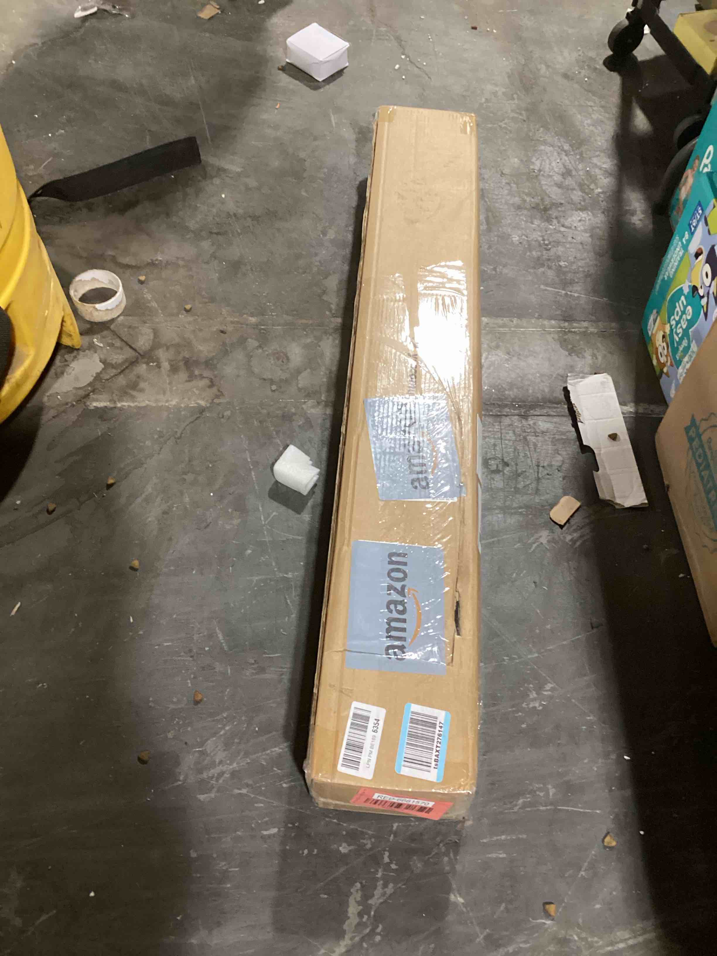 https://s3.amazonaws.com/lotting-images-prod/bidfta/RED6661570_1730309916108.jpeg