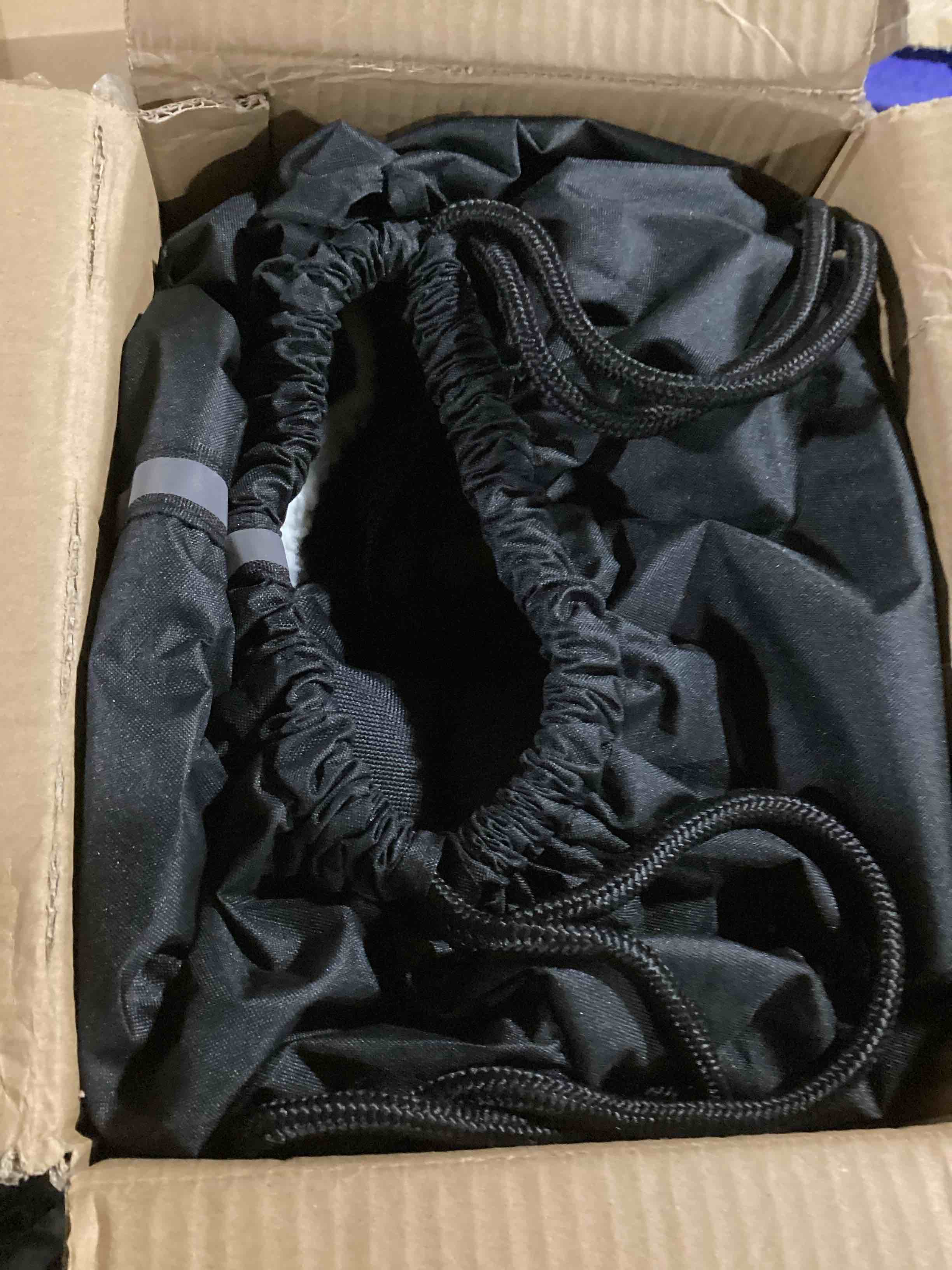 https://s3.amazonaws.com/lotting-images-prod/bidfta/RED6662524_1729100778156.jpeg