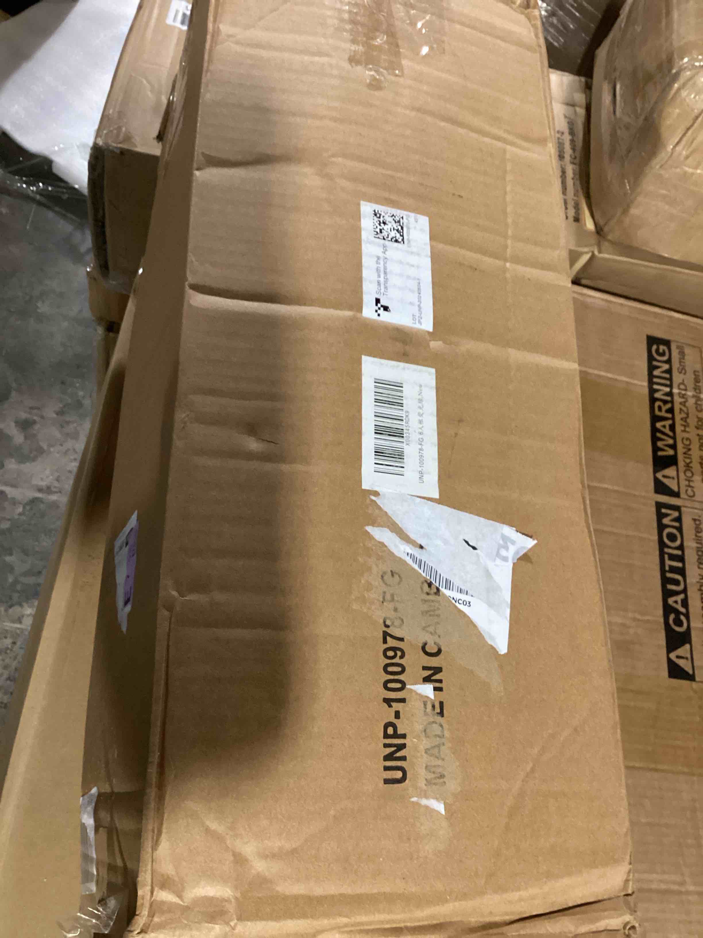 https://s3.amazonaws.com/lotting-images-prod/bidfta/RED6662526_1729100618665.jpeg