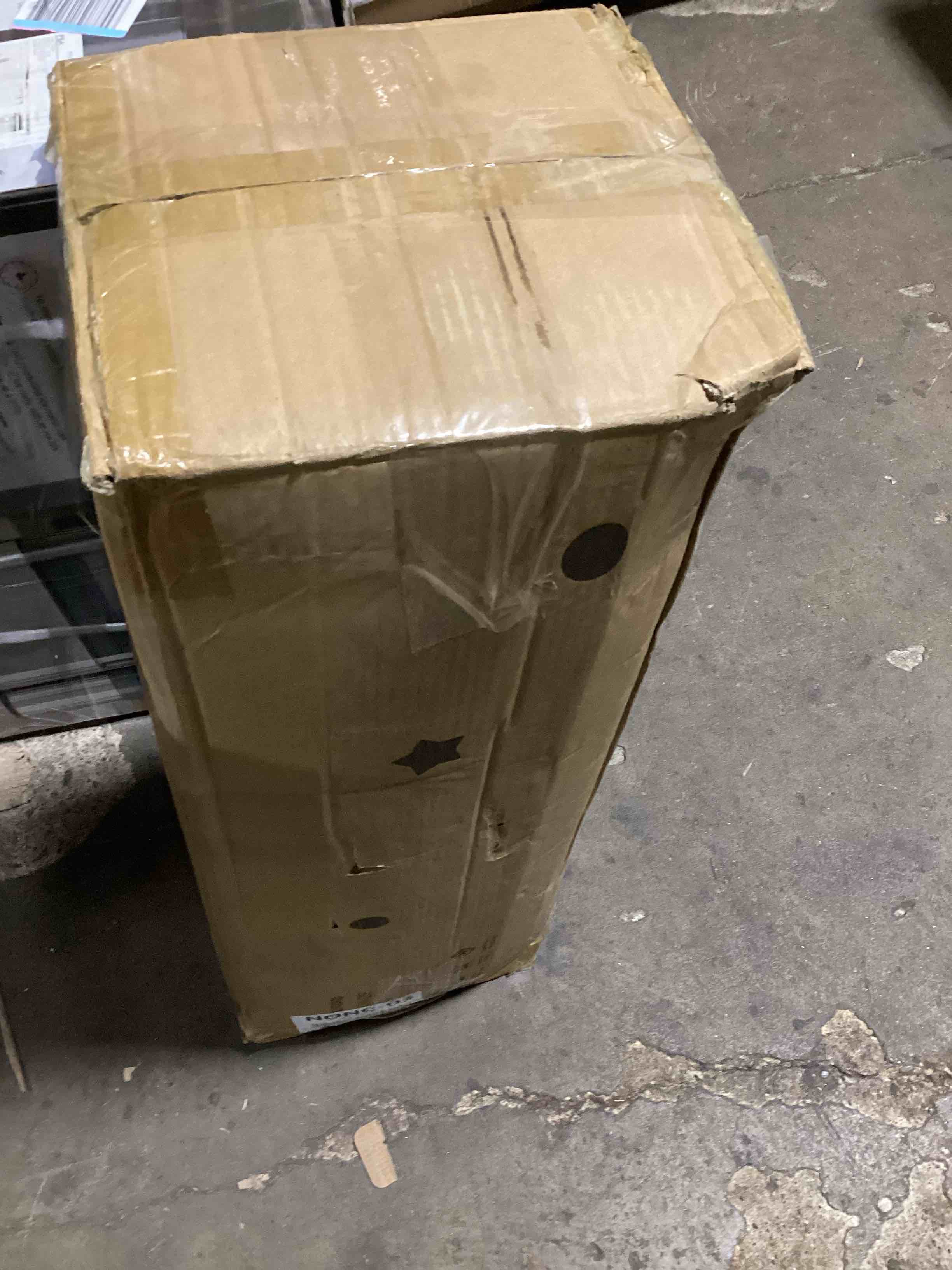 https://s3.amazonaws.com/lotting-images-prod/bidfta/RED6662857_1729264773092.jpeg