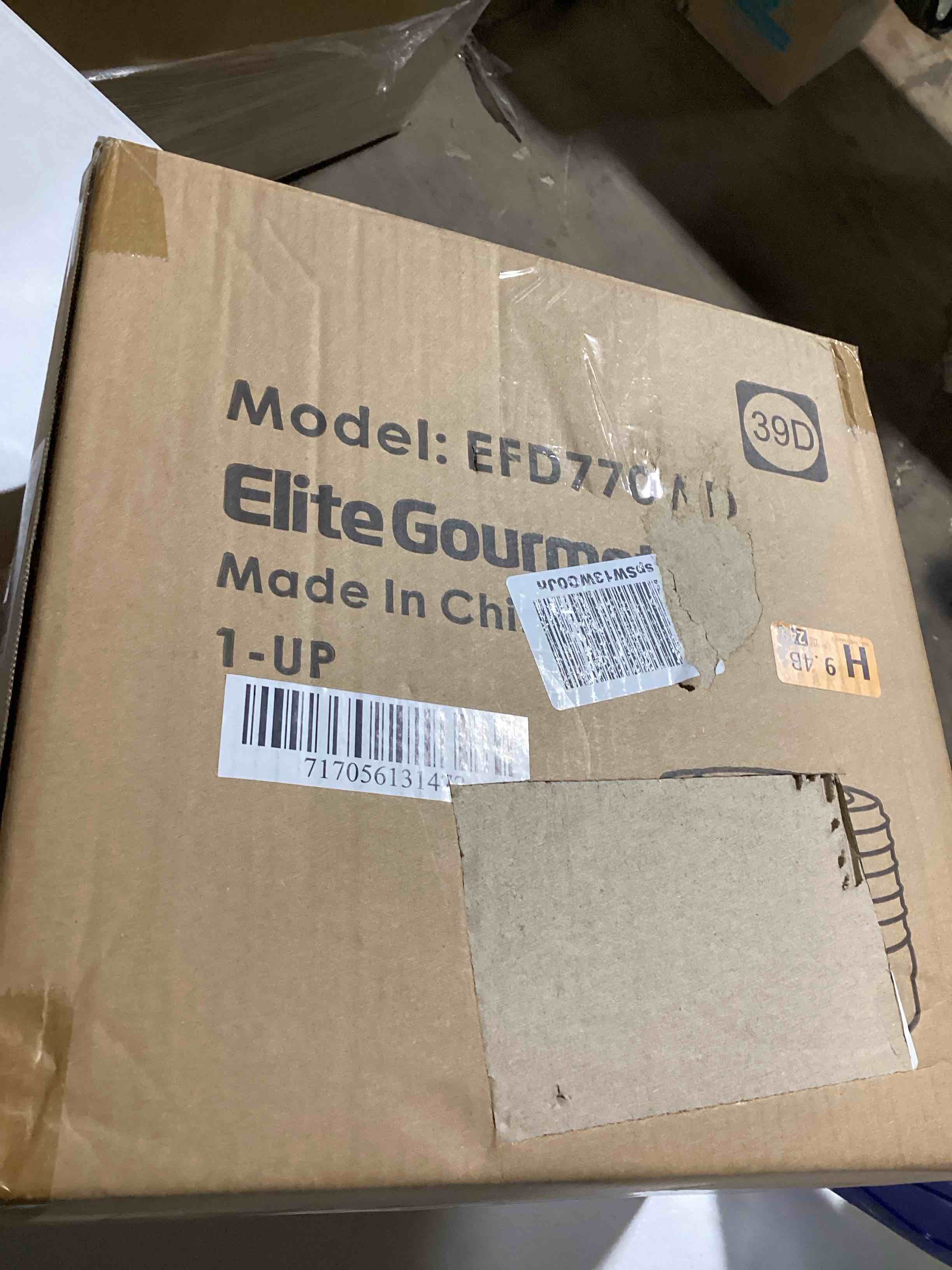https://s3.amazonaws.com/lotting-images-prod/bidfta/RED6662901_1729272033200.jpeg