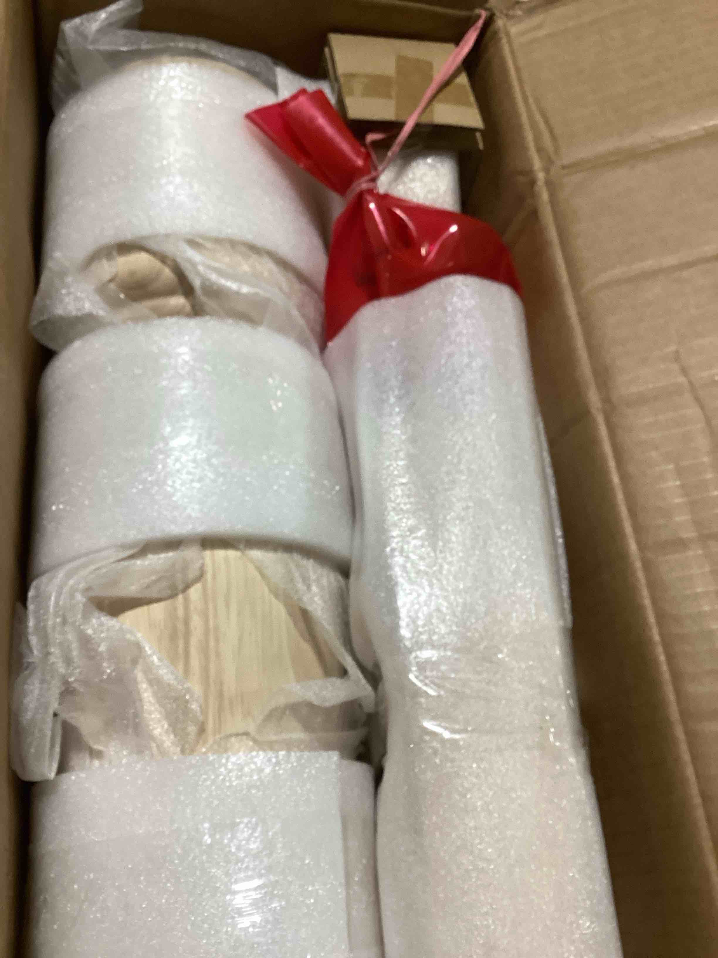 https://s3.amazonaws.com/lotting-images-prod/bidfta/RED6663873_1722966113103.jpeg
