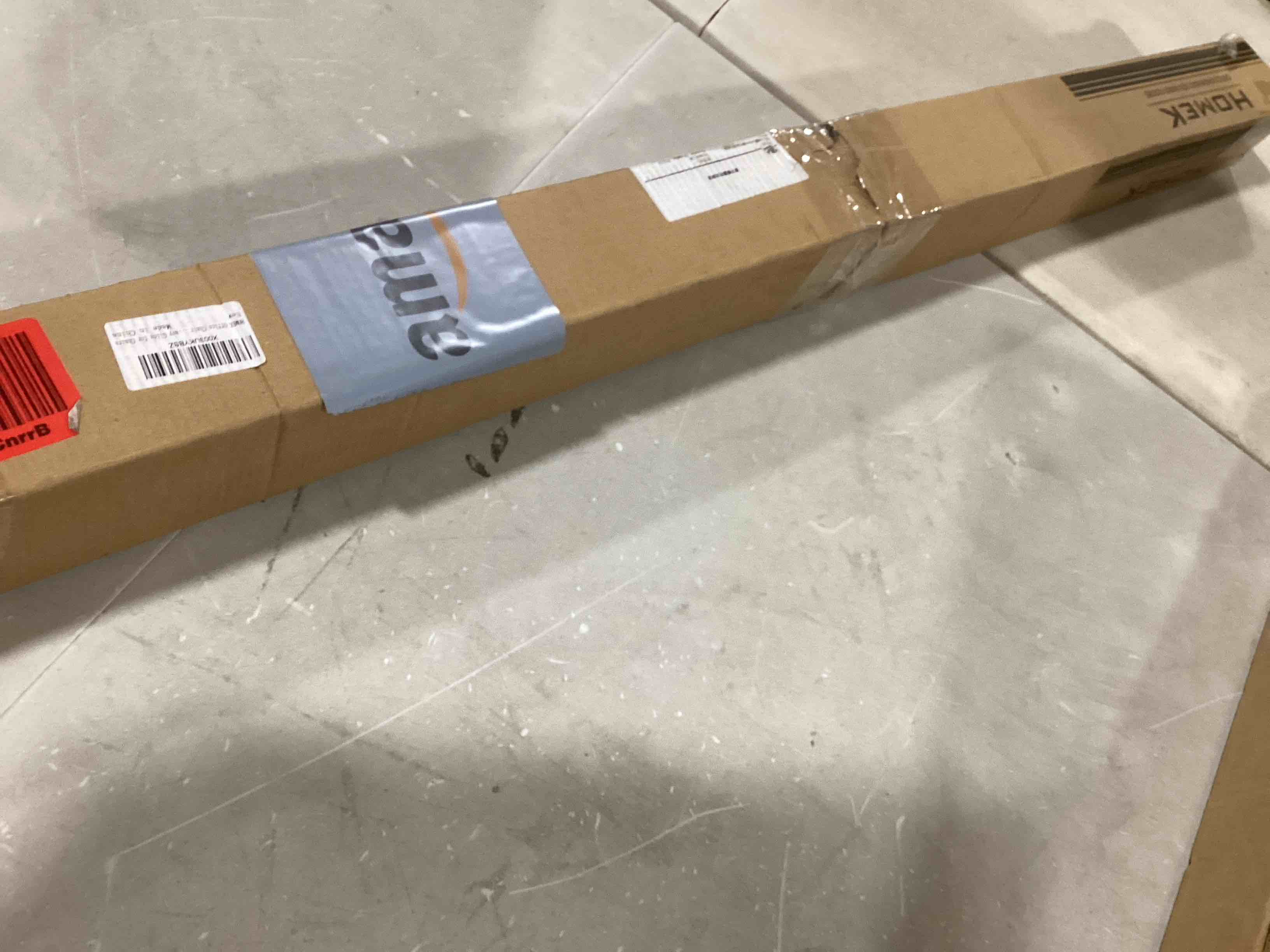 https://s3.amazonaws.com/lotting-images-prod/bidfta/RED6664030_1723060927674.jpeg
