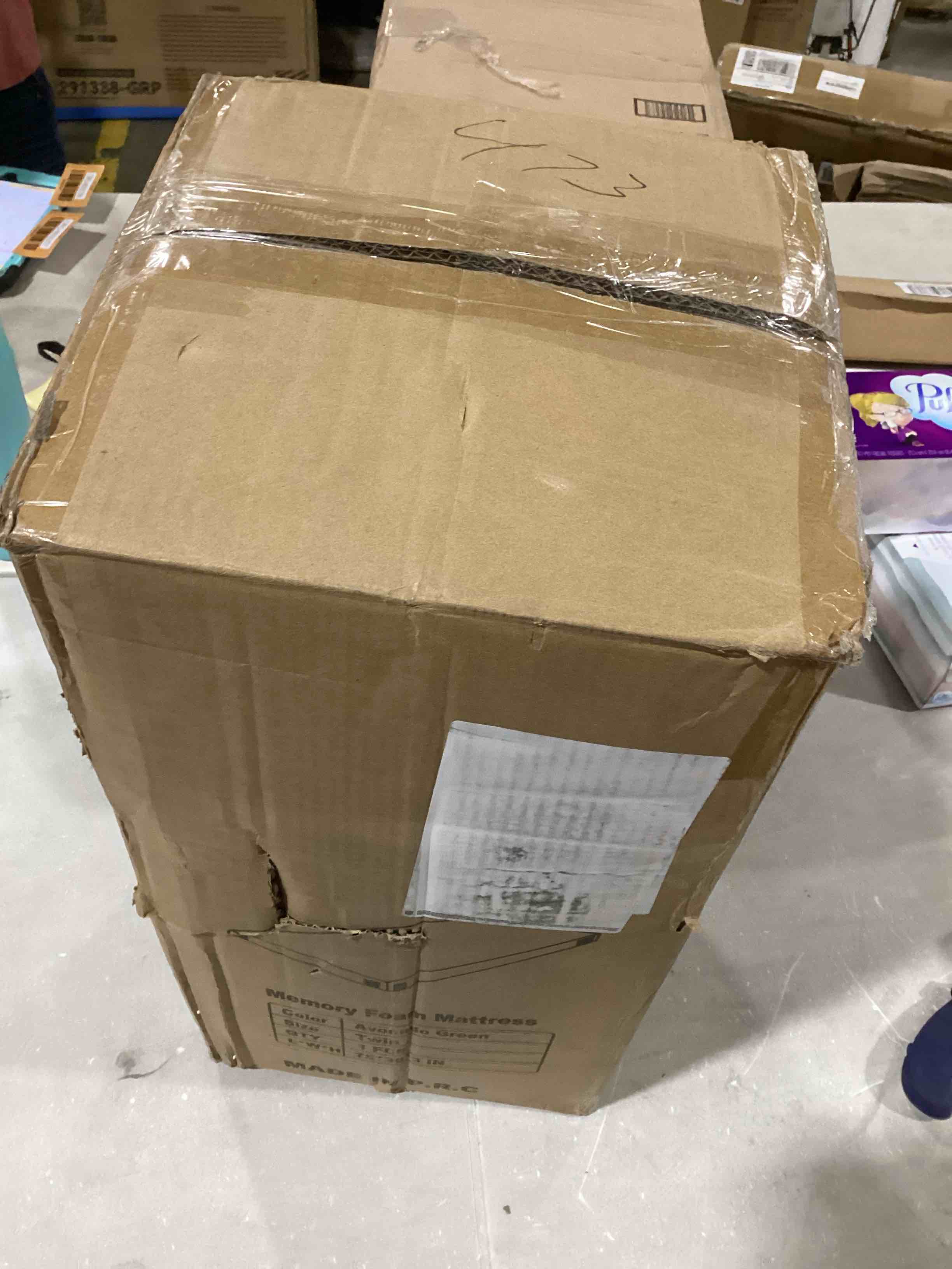 https://s3.amazonaws.com/lotting-images-prod/bidfta/RED6664364_1723564345181.jpeg