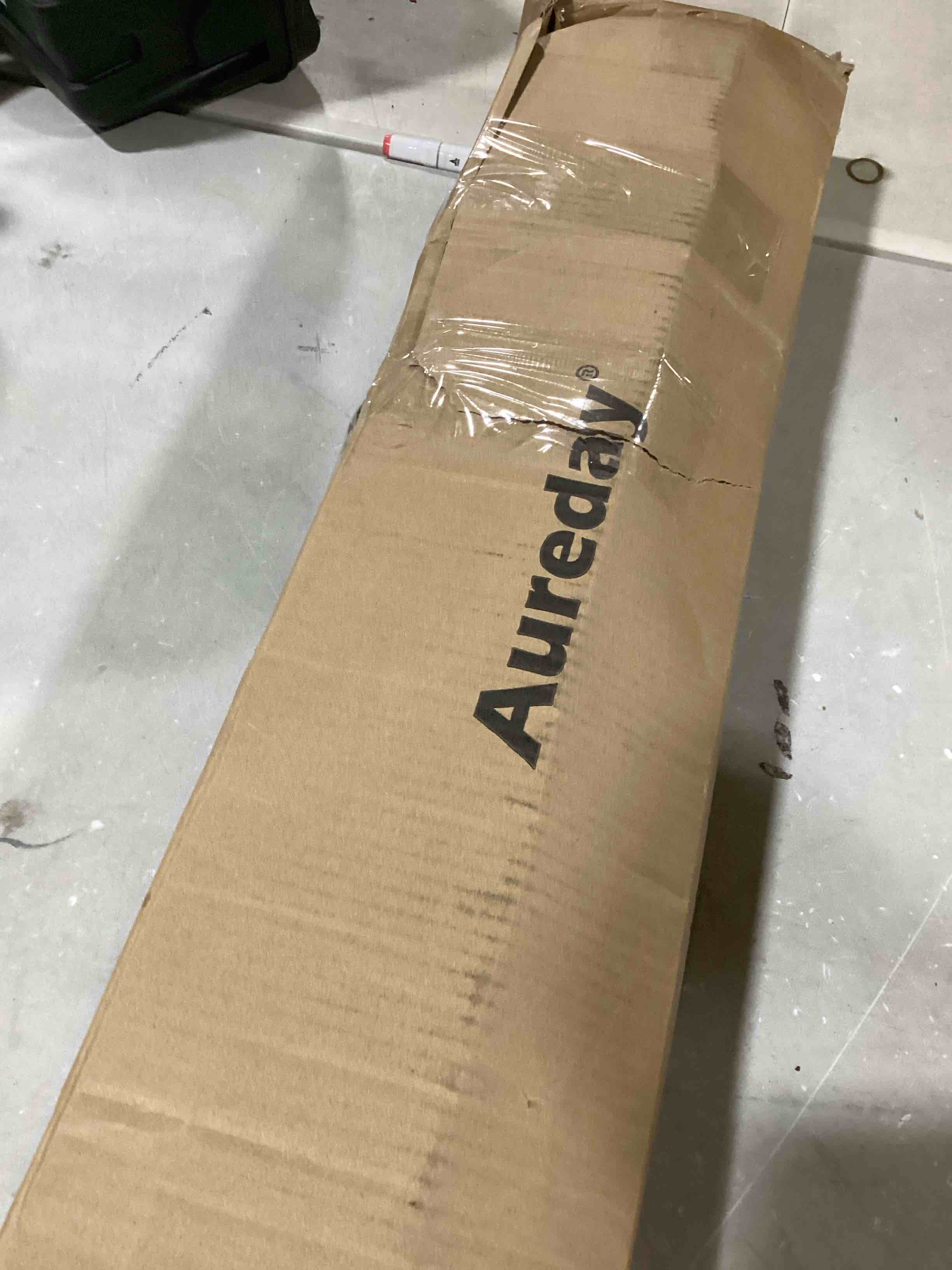 https://s3.amazonaws.com/lotting-images-prod/bidfta/RED6664398_1723573537507.jpeg