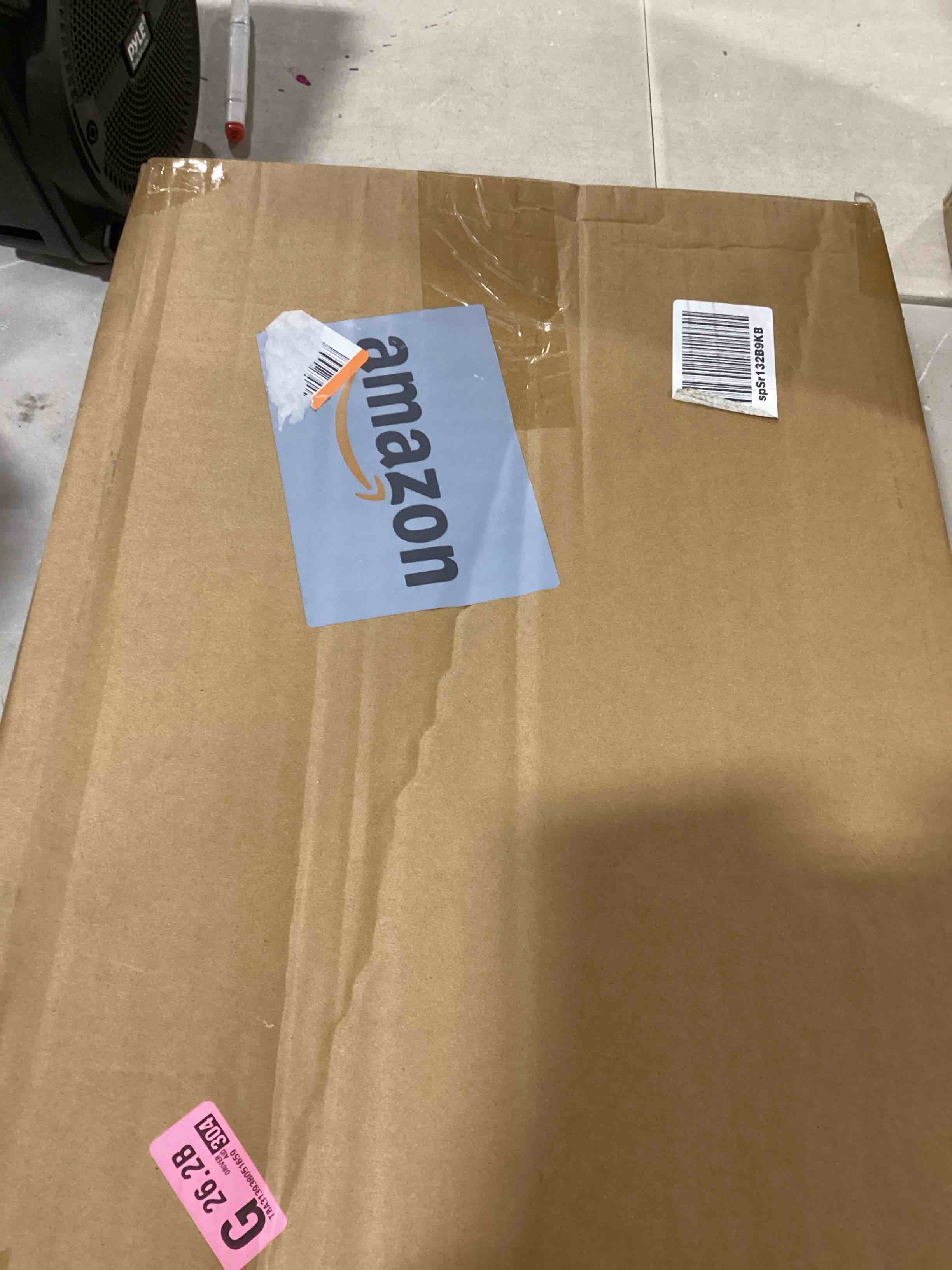 https://s3.amazonaws.com/lotting-images-prod/bidfta/RED6664419_1723576144529.jpeg