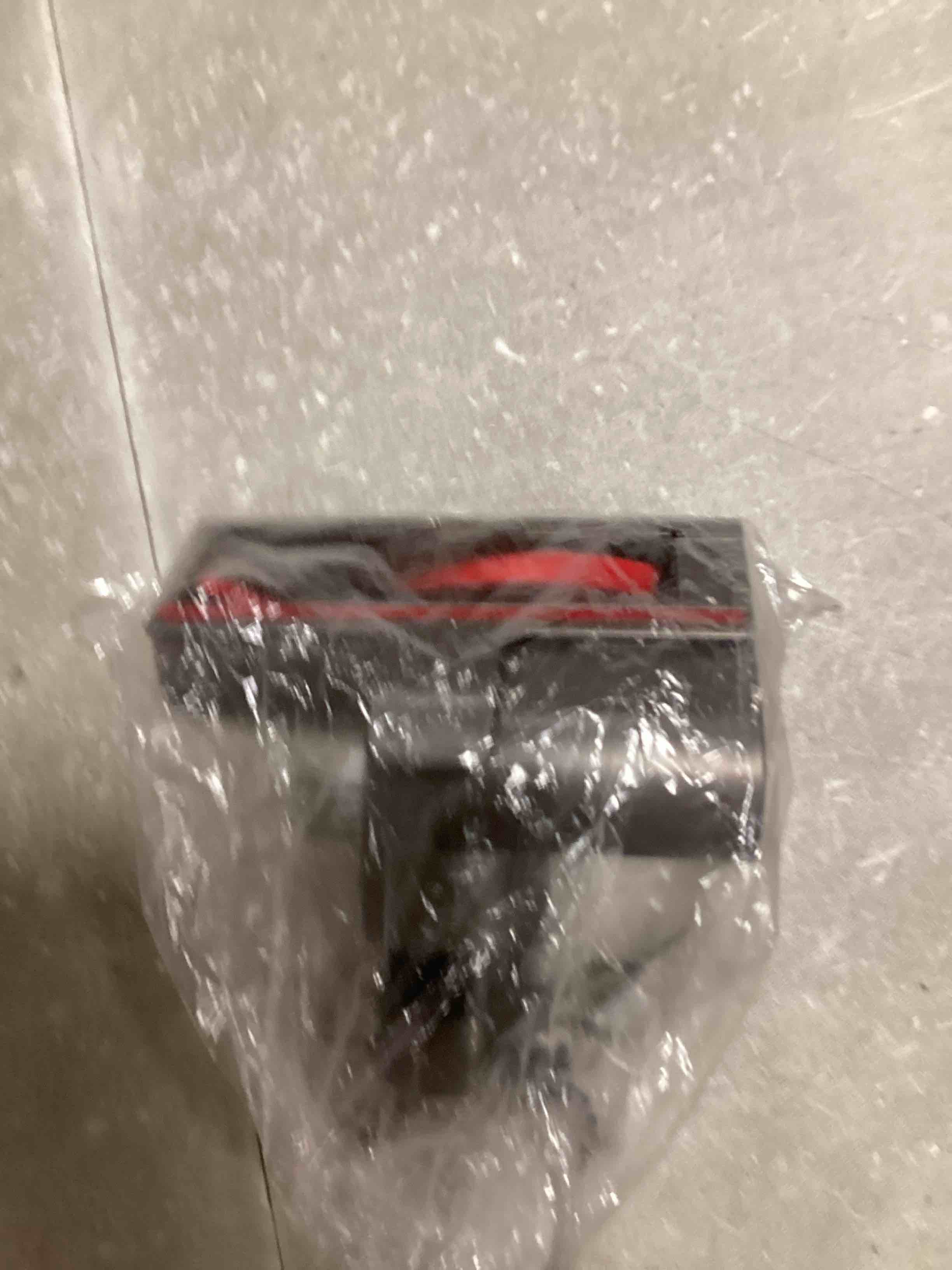 https://s3.amazonaws.com/lotting-images-prod/bidfta/RED6668366_1722369557028.jpeg