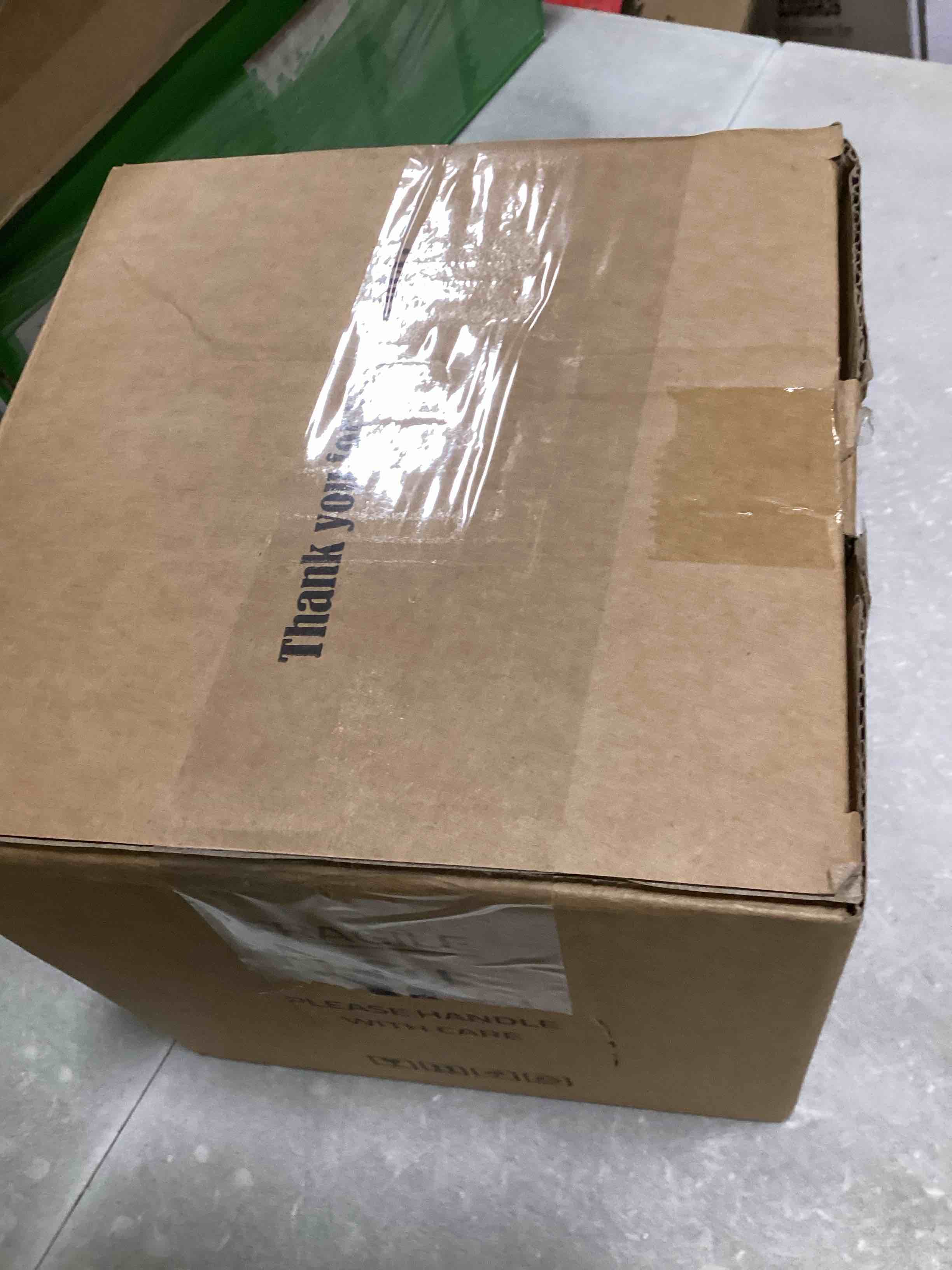 https://s3.amazonaws.com/lotting-images-prod/bidfta/RED6668390_1722428757653.jpeg