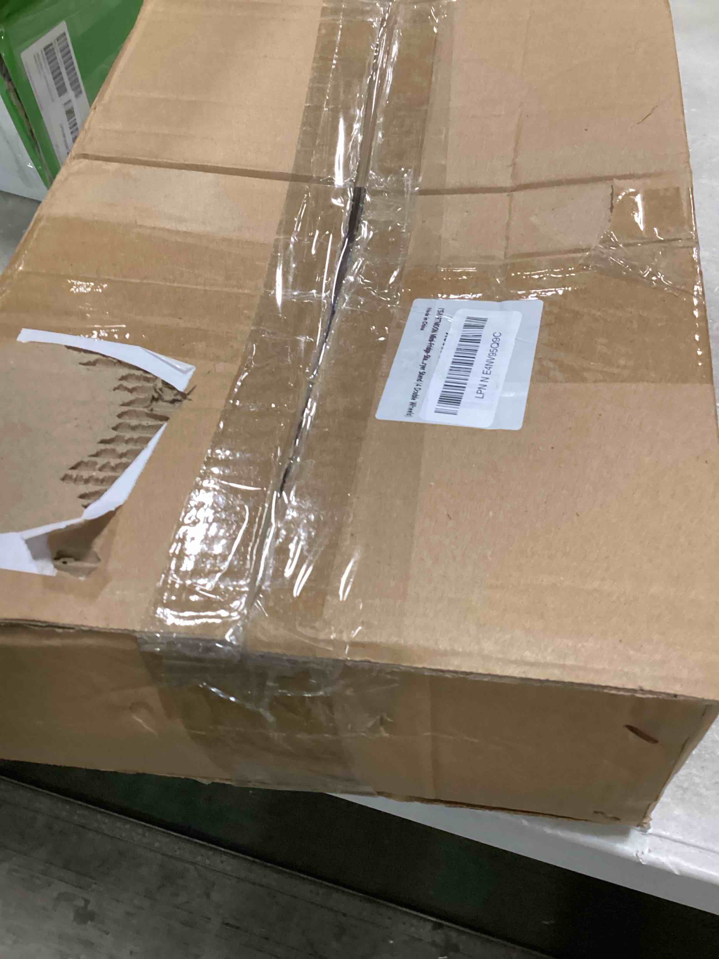 https://s3.amazonaws.com/lotting-images-prod/bidfta/RED6668396_1722429158997.jpeg