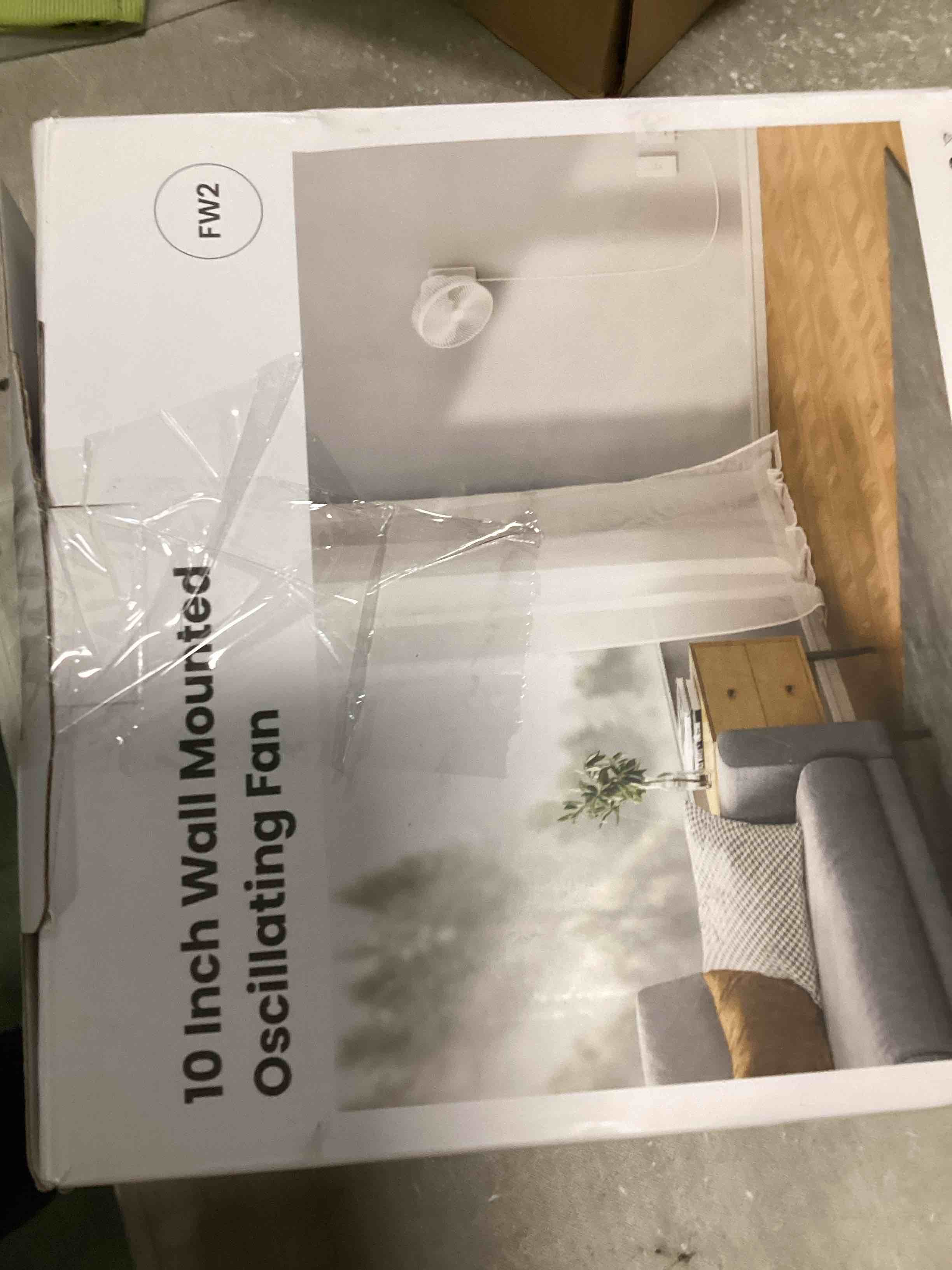 https://s3.amazonaws.com/lotting-images-prod/bidfta/RED6668968_1722523343676.jpeg