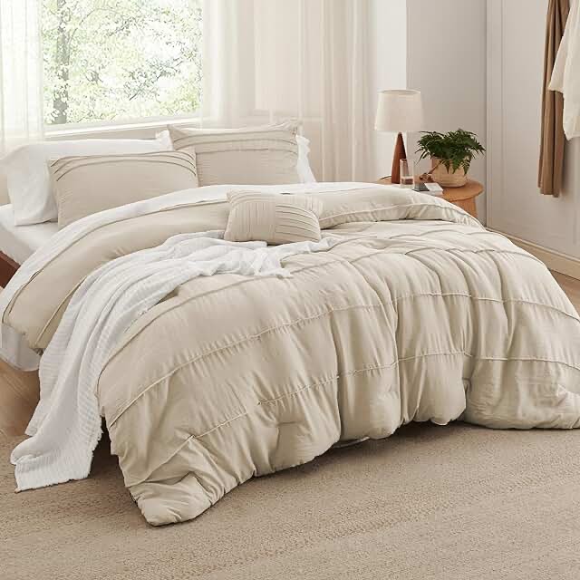 Danjor Linens Soft Bedding & Pillowcases Bed Linen Set with Deep Pockets, California King, Cream
