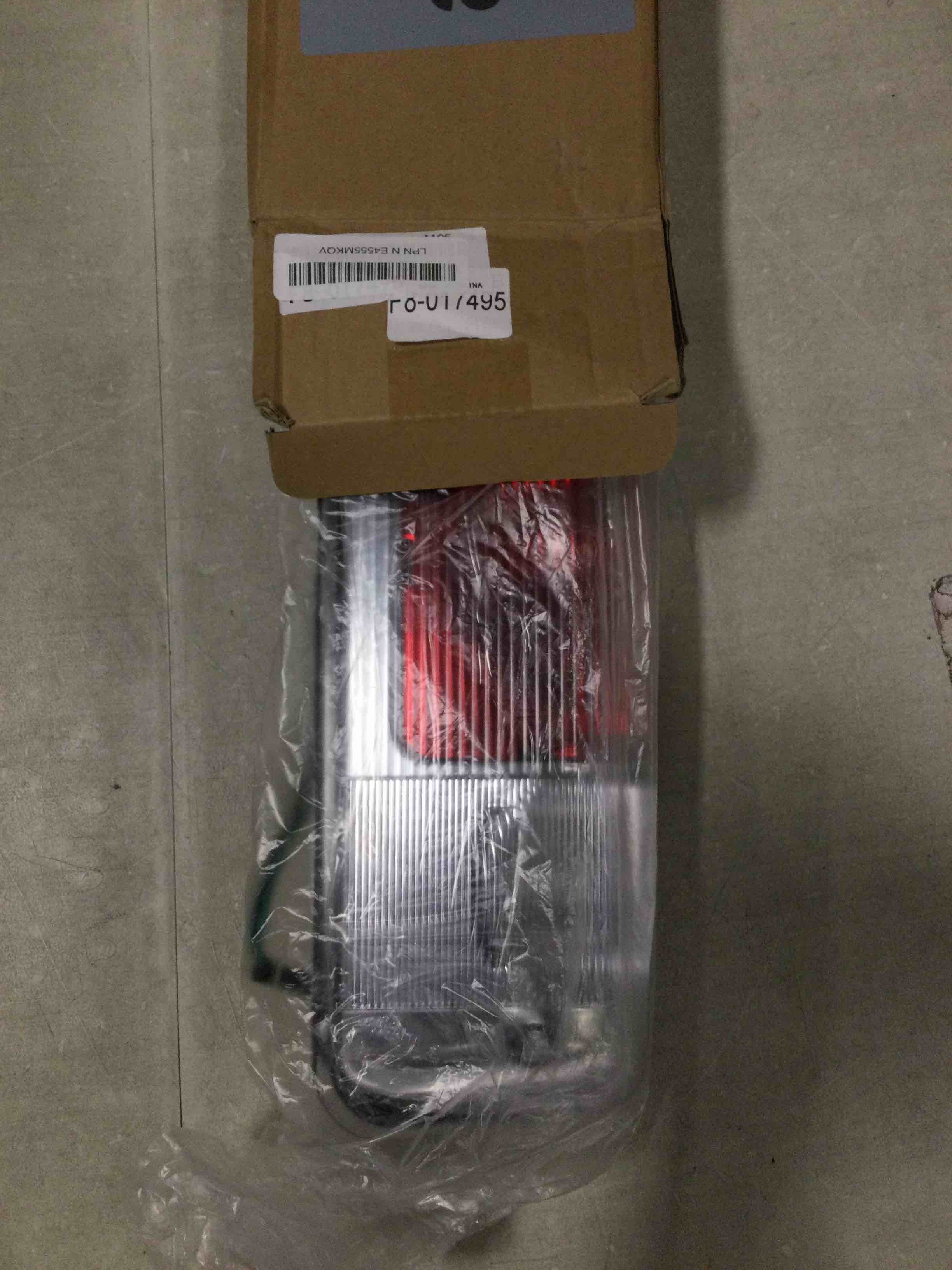 https://s3.amazonaws.com/lotting-images-prod/bidfta/RED6674096_1722448158924.jpeg
