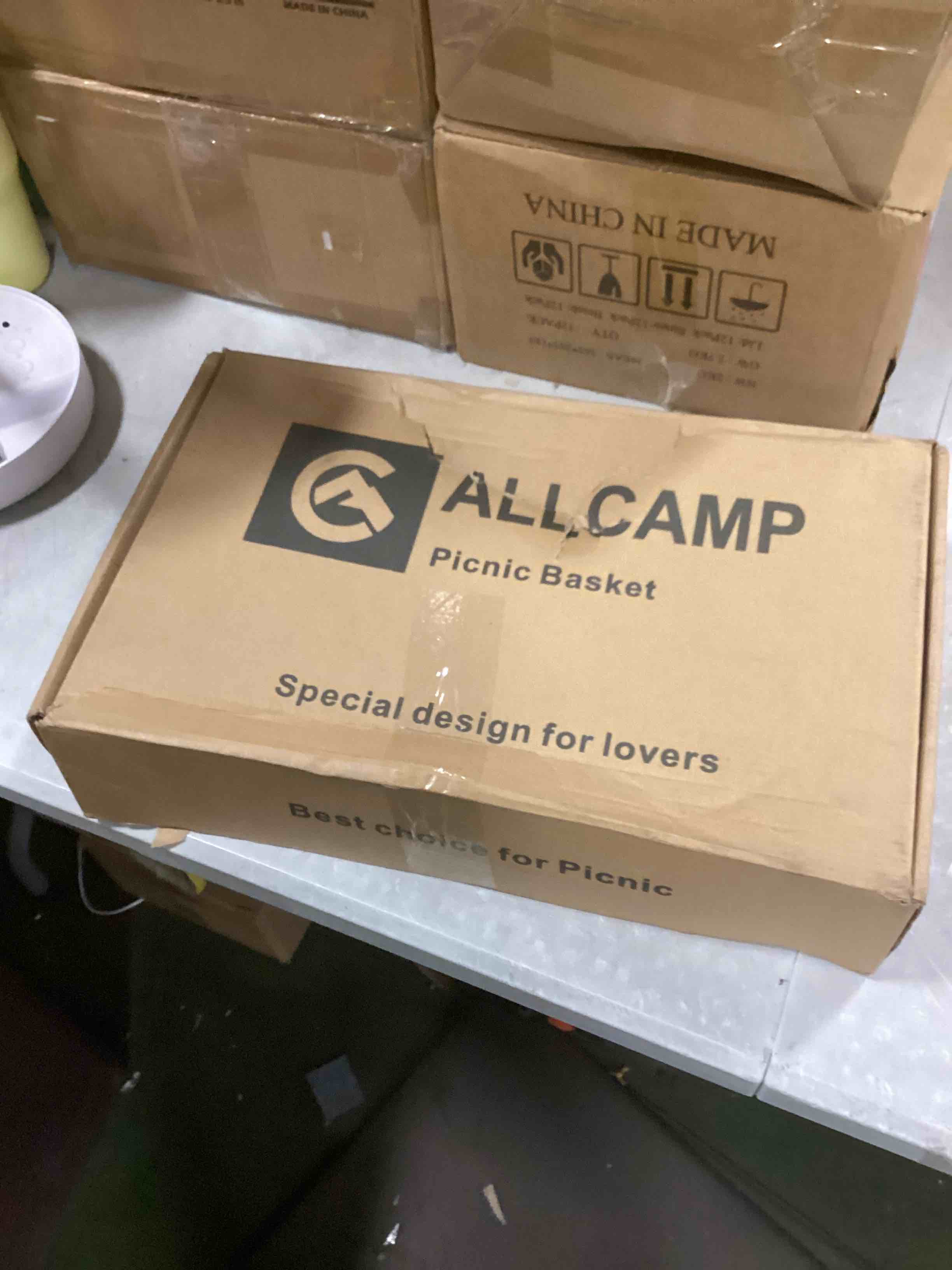 https://s3.amazonaws.com/lotting-images-prod/bidfta/RED6675768_1722359865648.jpeg