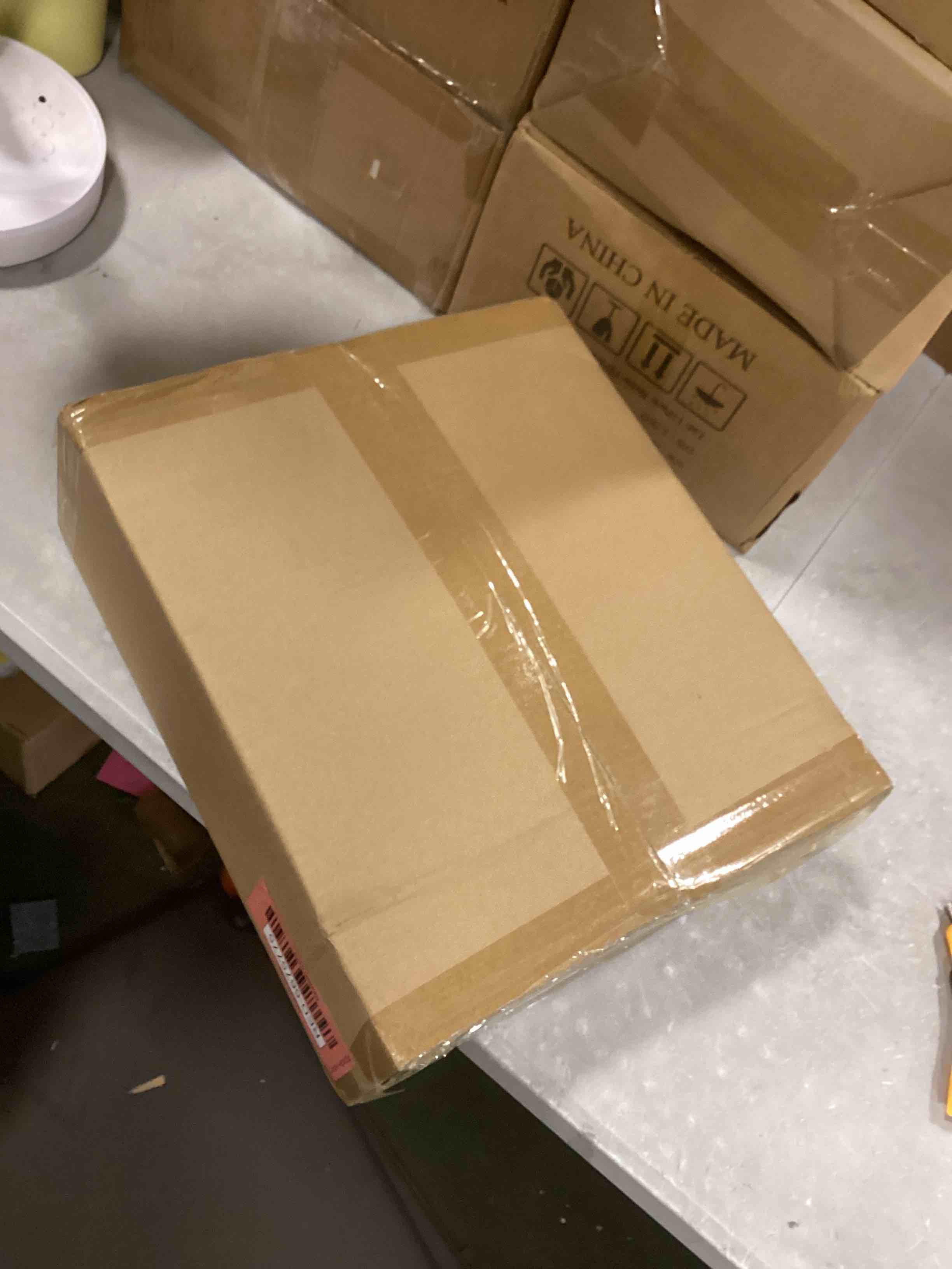 https://s3.amazonaws.com/lotting-images-prod/bidfta/RED6675775_1722359733350.jpeg