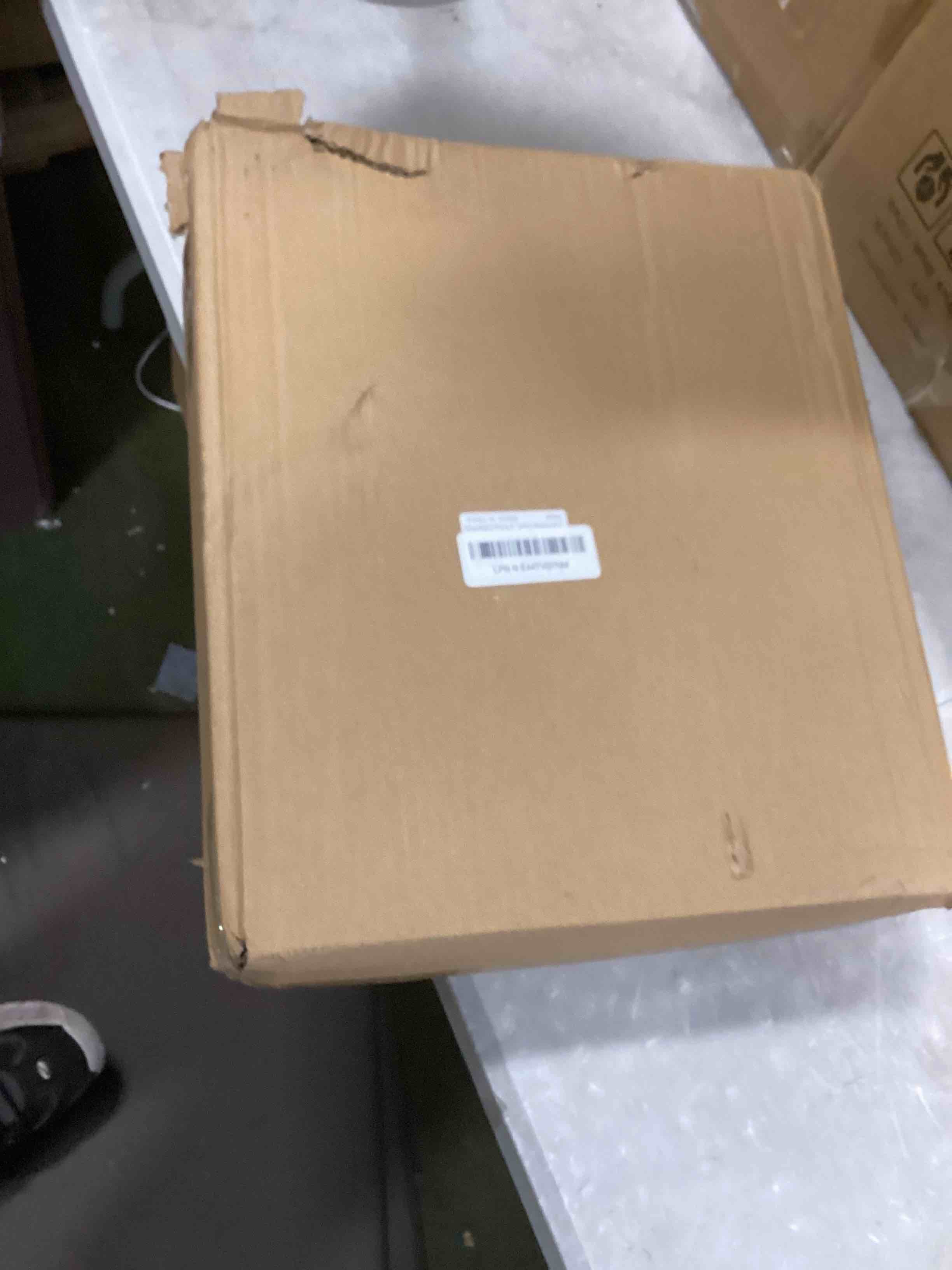 https://s3.amazonaws.com/lotting-images-prod/bidfta/RED6675776_1722359681000.jpeg