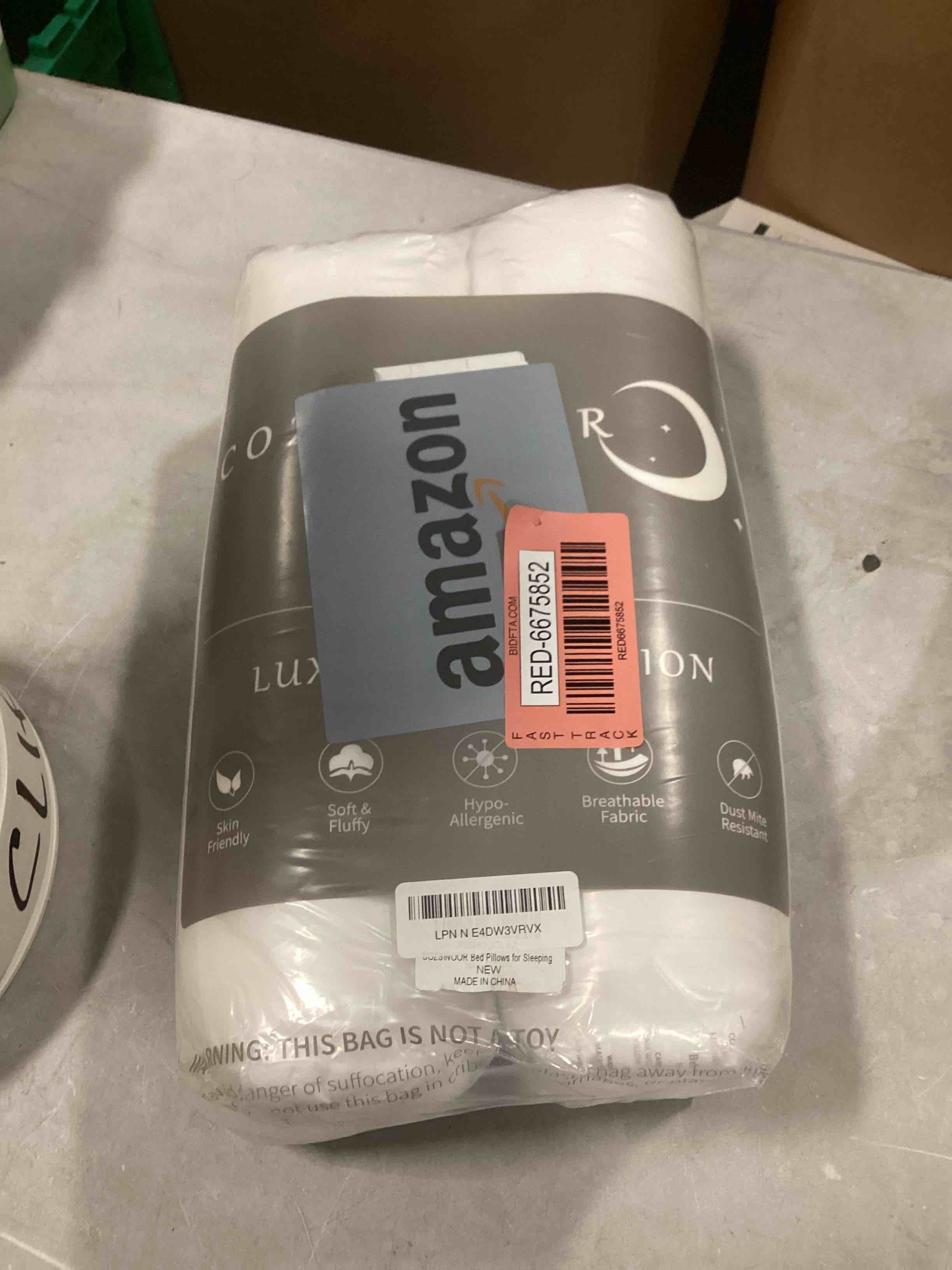 https://s3.amazonaws.com/lotting-images-prod/bidfta/RED6675852_1722364986572.jpeg