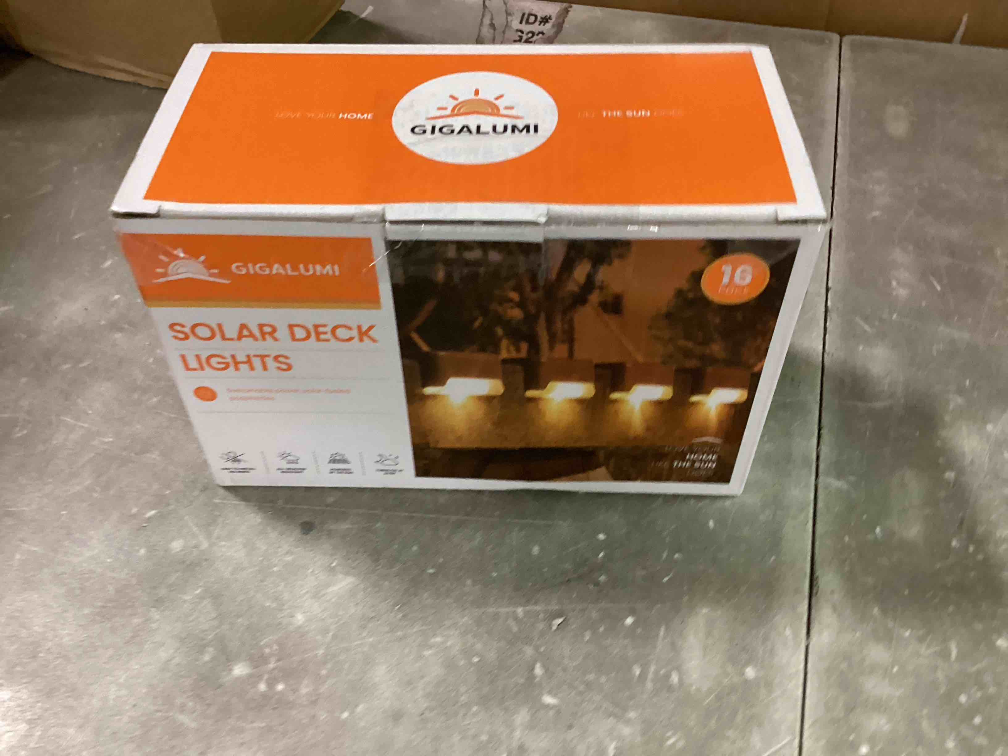 https://s3.amazonaws.com/lotting-images-prod/bidfta/RED6677115_1722453249910.jpeg