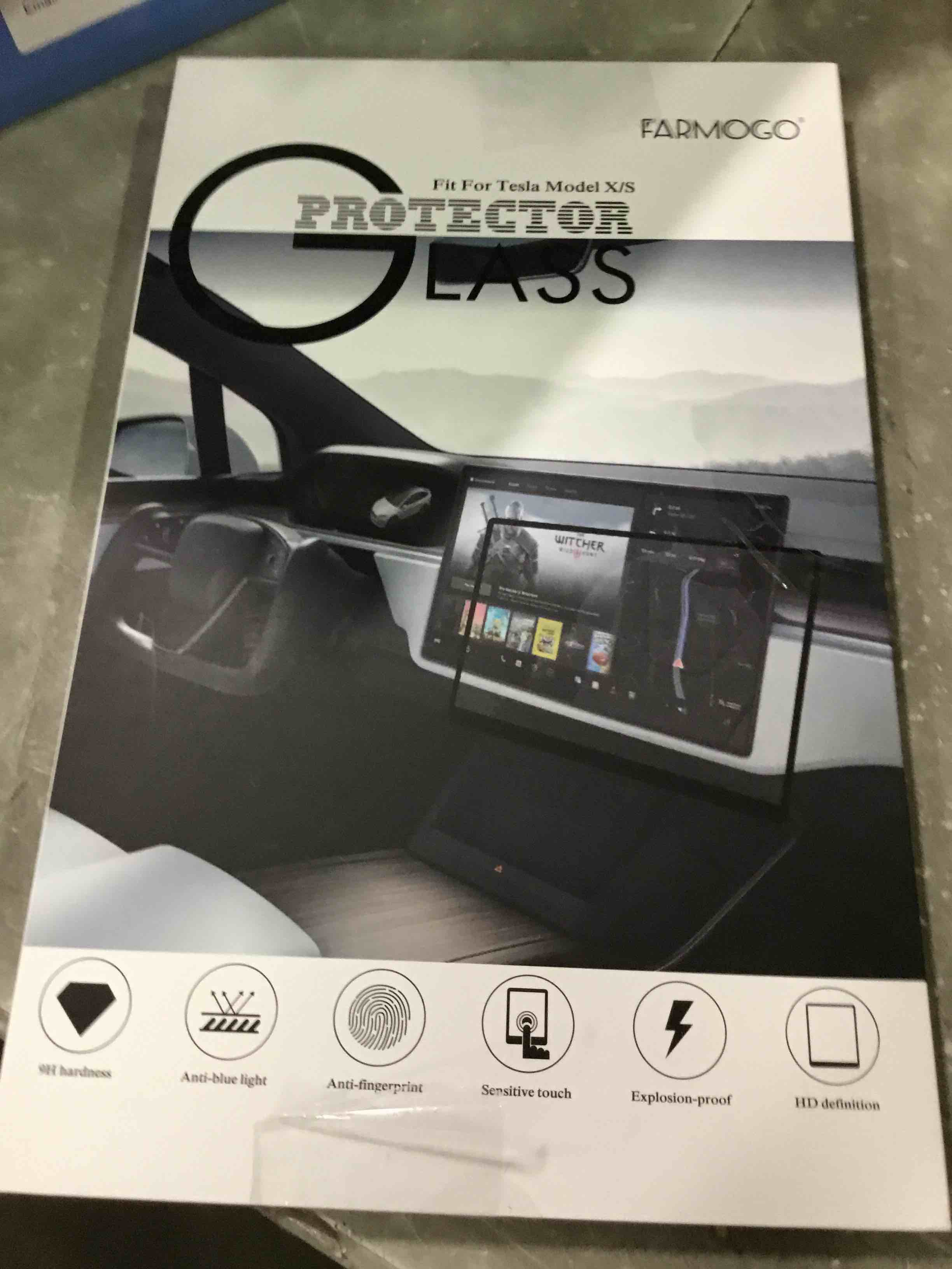 https://s3.amazonaws.com/lotting-images-prod/bidfta/RED6677758_1722969203926.jpeg