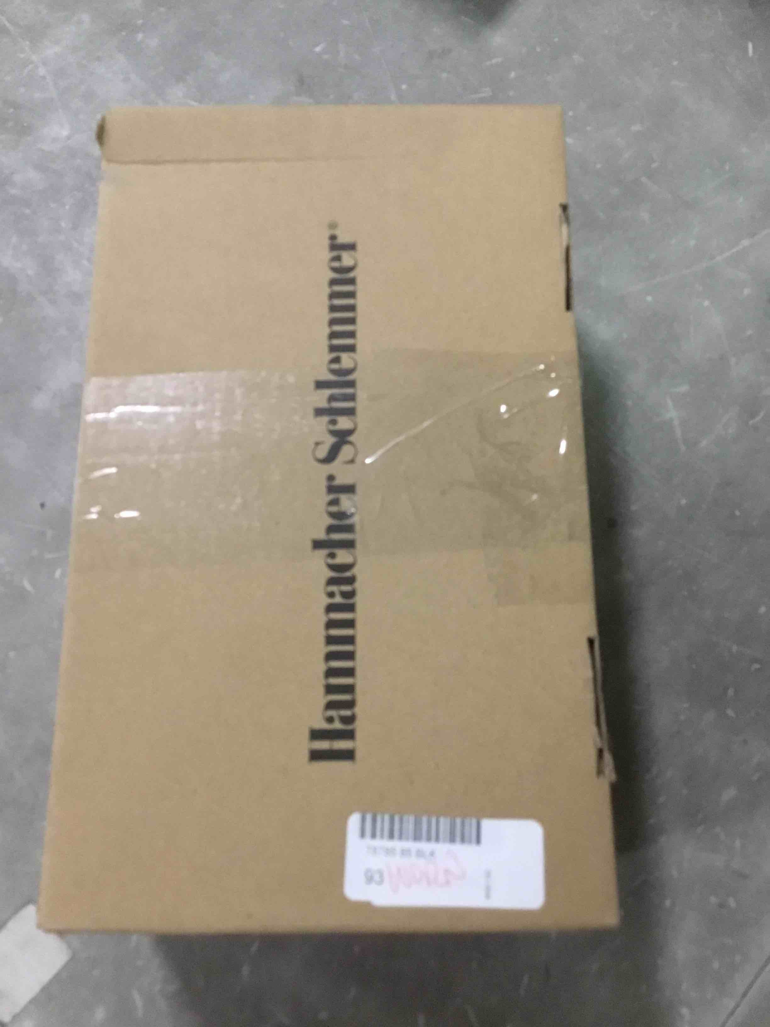 https://s3.amazonaws.com/lotting-images-prod/bidfta/RED6677984_1723042941380.jpeg