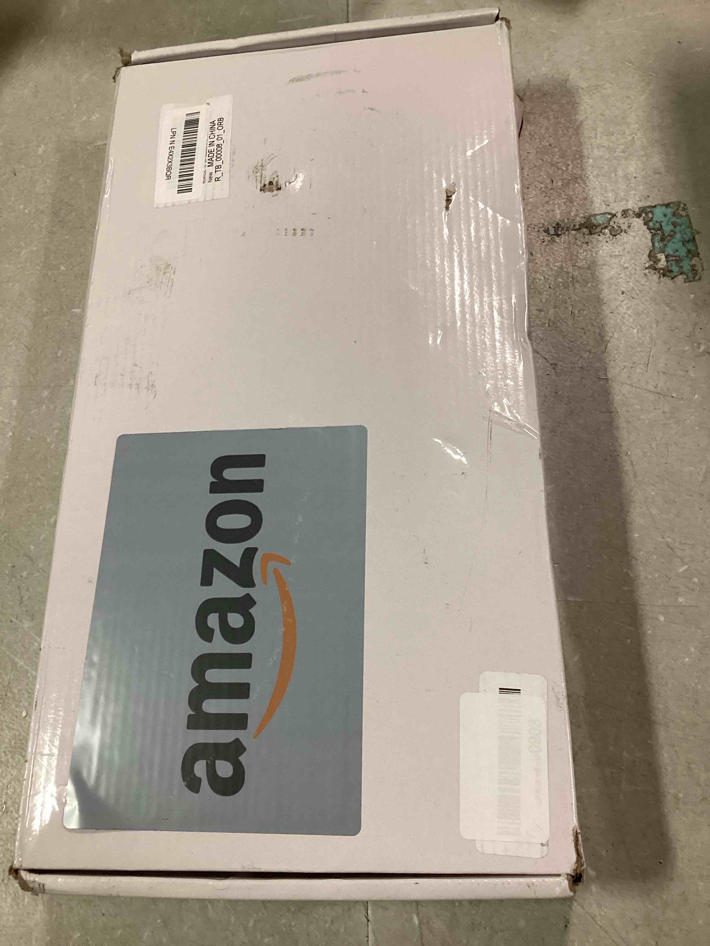 https://s3.amazonaws.com/lotting-images-prod/bidfta/RED6678898_1722436690068.jpeg