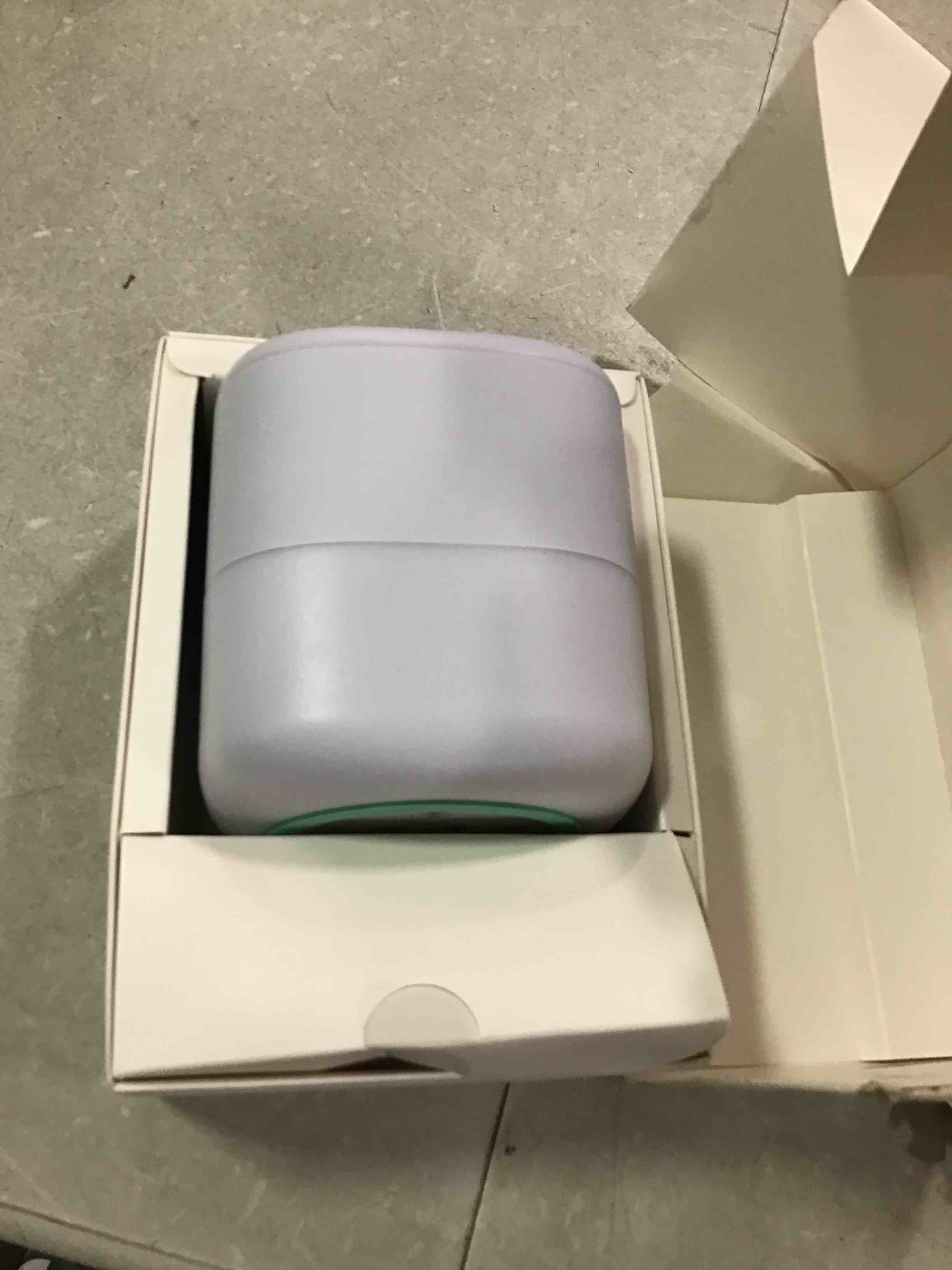 https://s3.amazonaws.com/lotting-images-prod/bidfta/RED6679548_1722873428859.jpeg