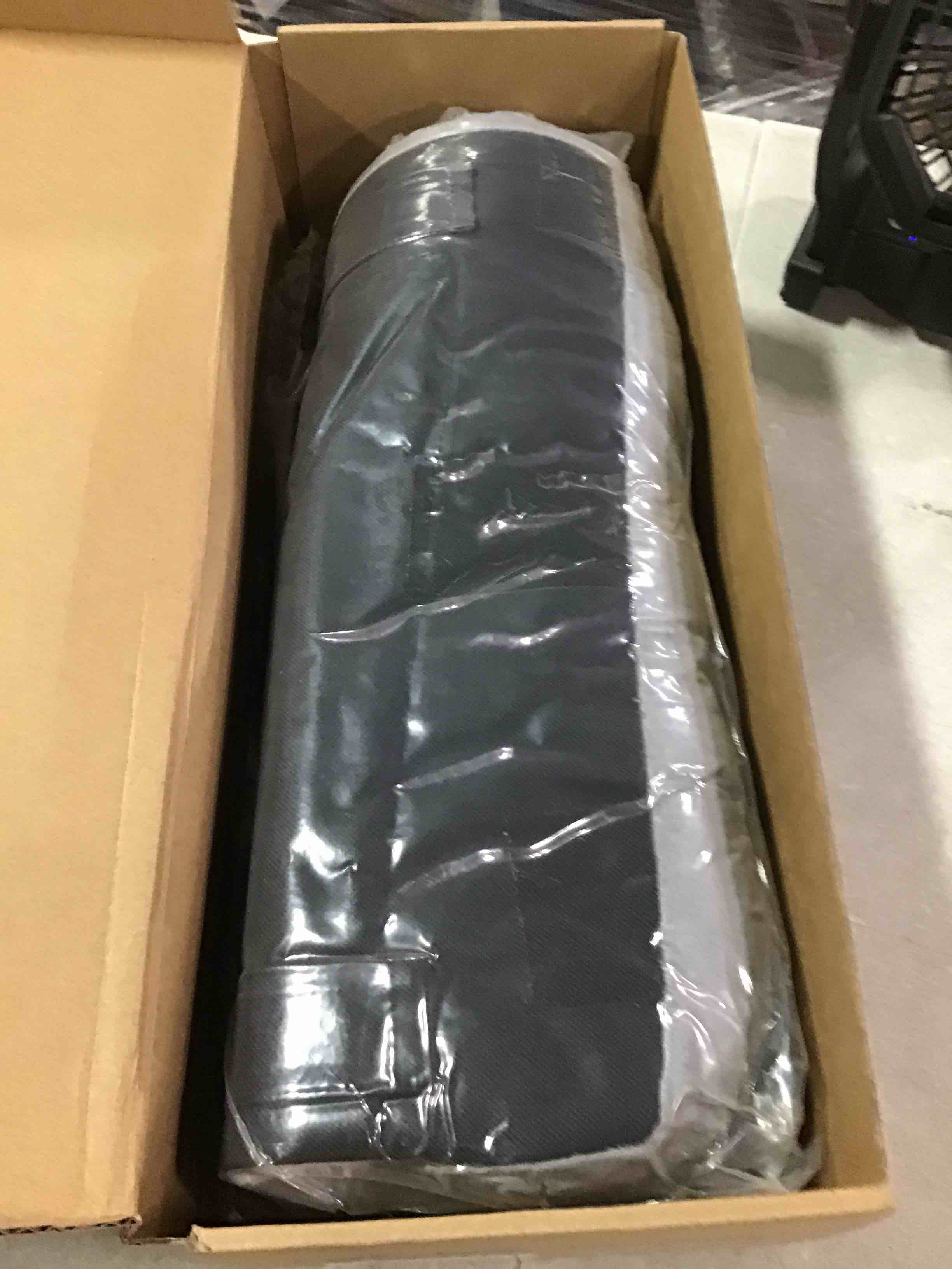 https://s3.amazonaws.com/lotting-images-prod/bidfta/RED6679809_1722955787936.jpeg