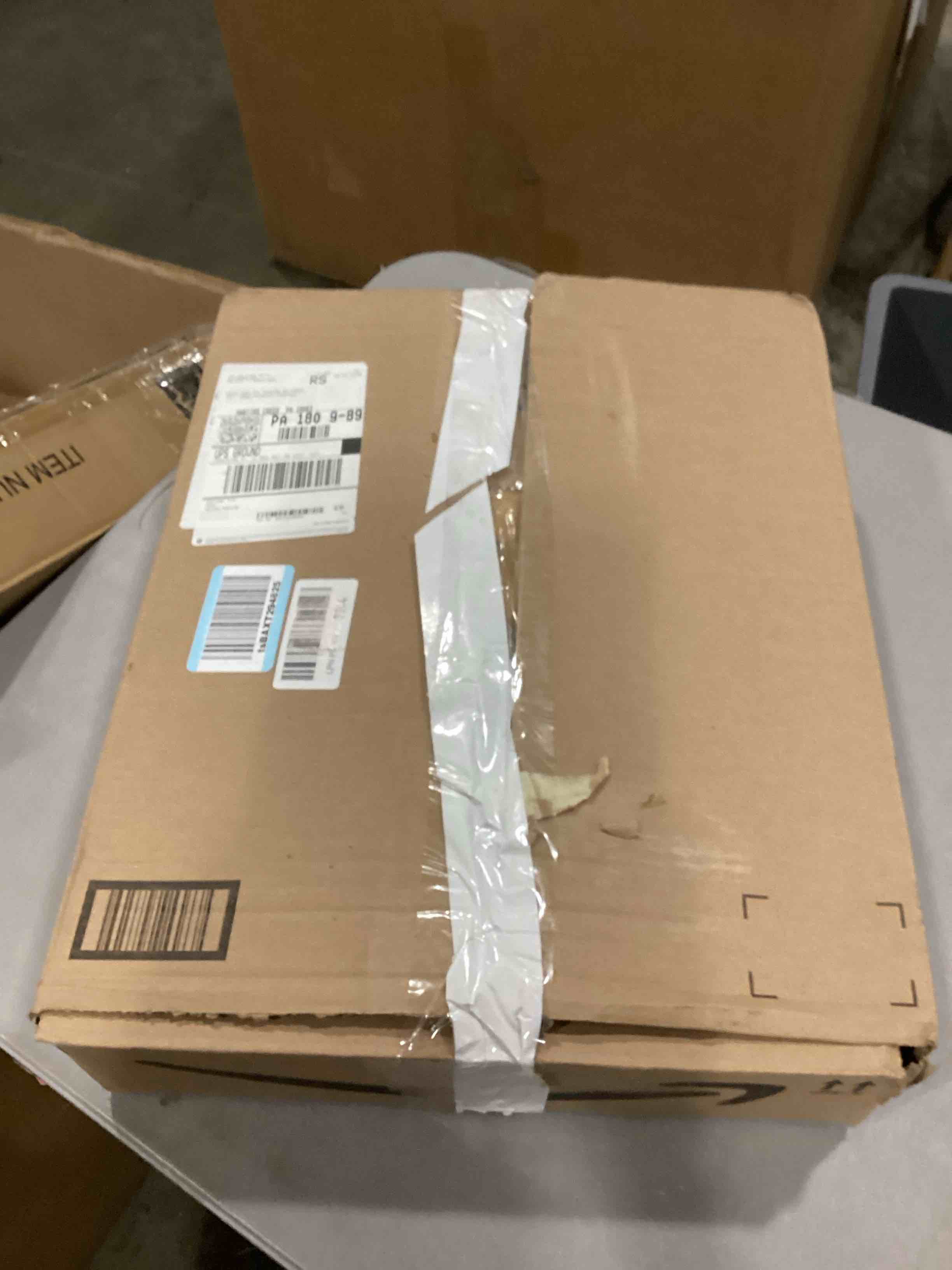https://s3.amazonaws.com/lotting-images-prod/bidfta/RED6679970_1732730468207.jpeg