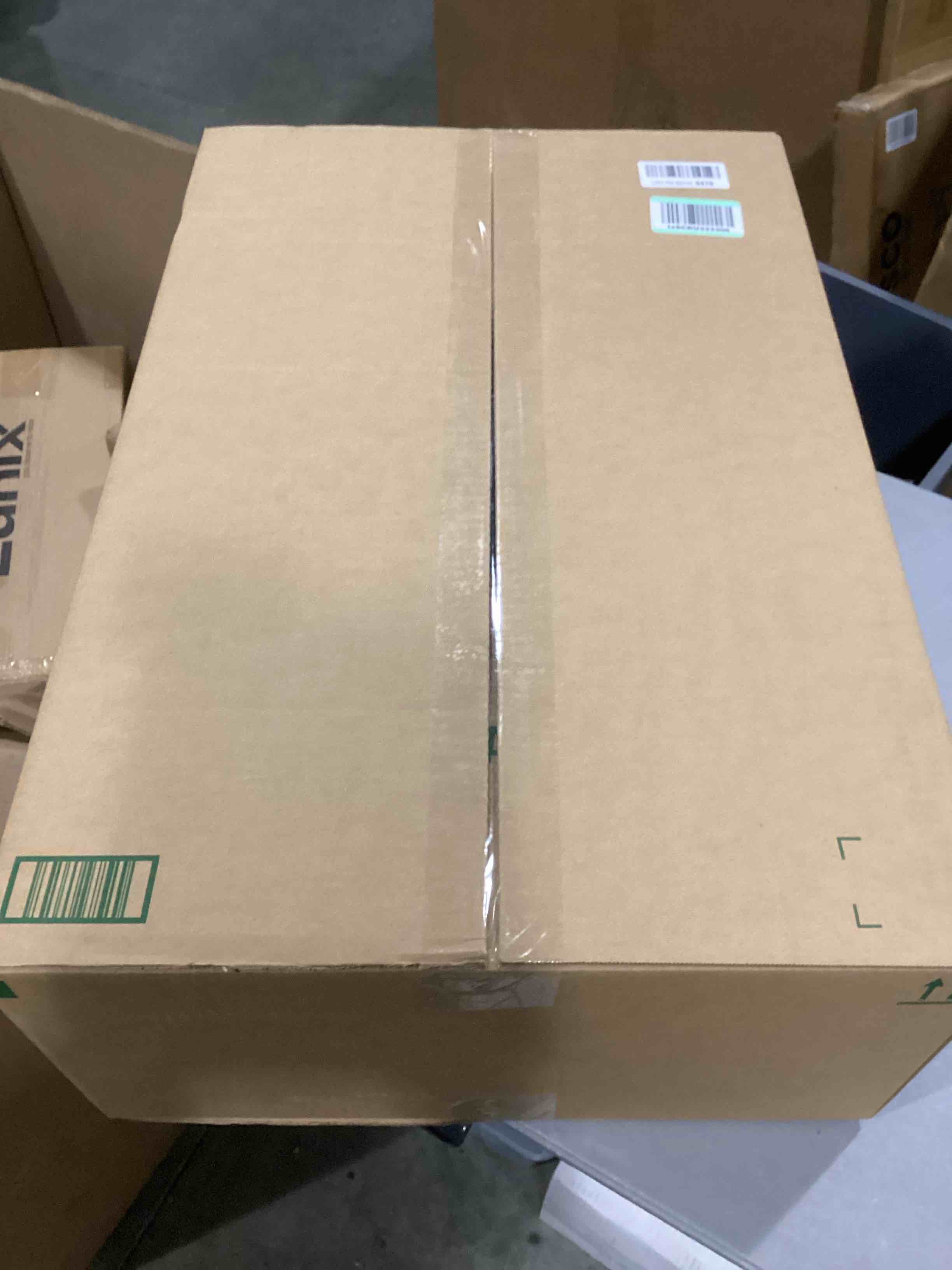 https://s3.amazonaws.com/lotting-images-prod/bidfta/RED6680153_1733168020605.jpeg