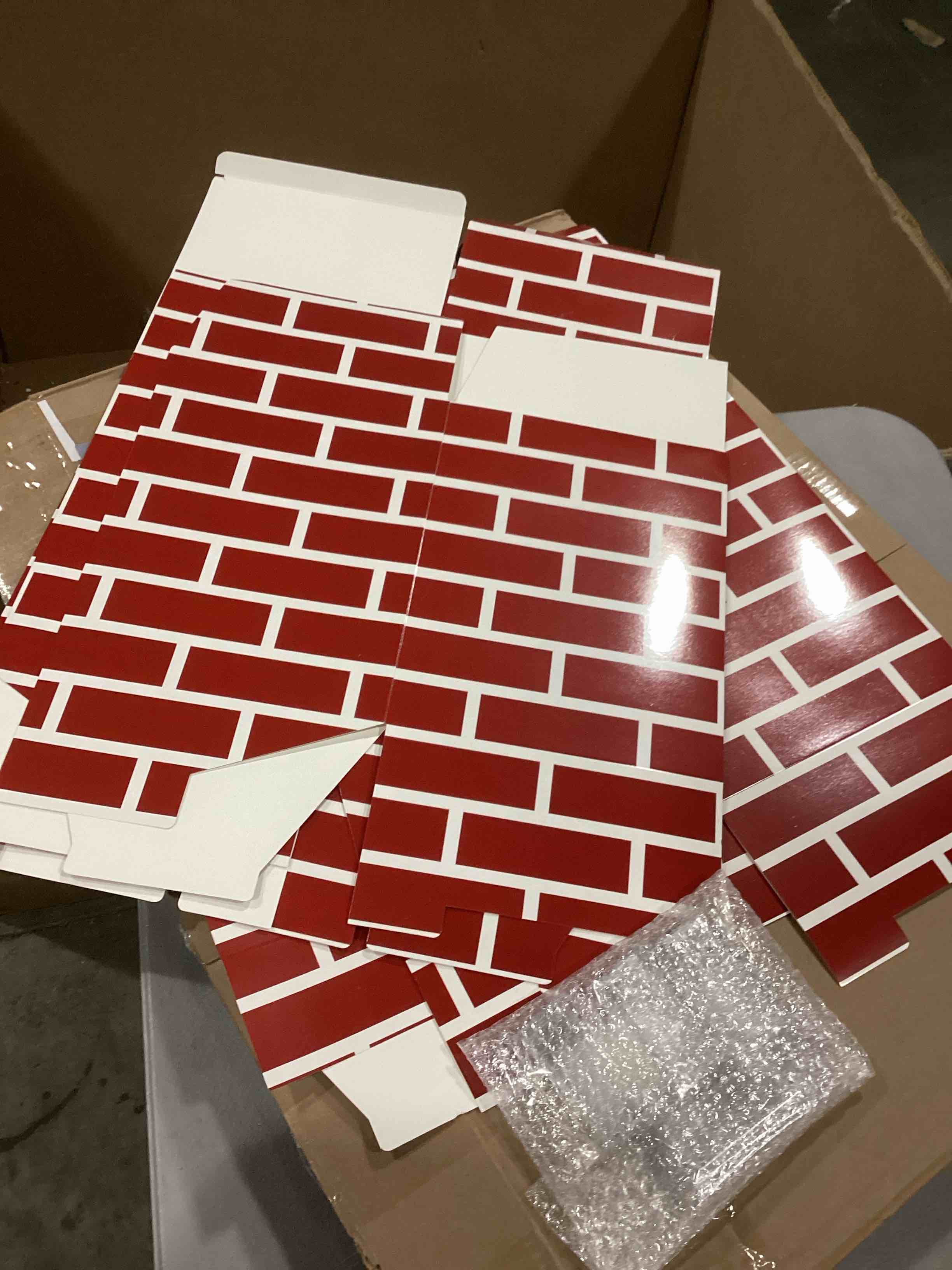 https://s3.amazonaws.com/lotting-images-prod/bidfta/RED6680177_1733228147705.jpeg