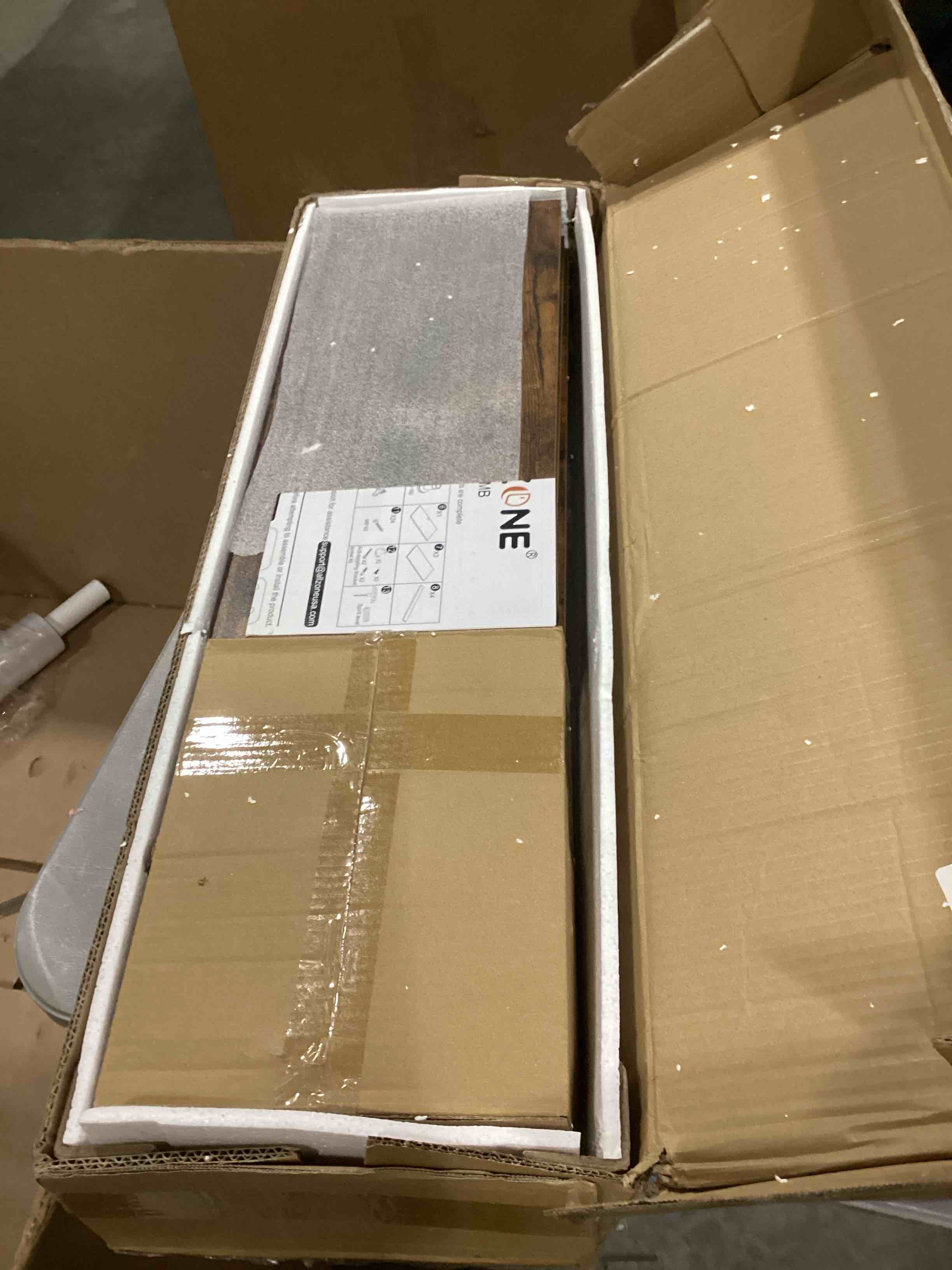 https://s3.amazonaws.com/lotting-images-prod/bidfta/RED6680187_1733229354845.jpeg