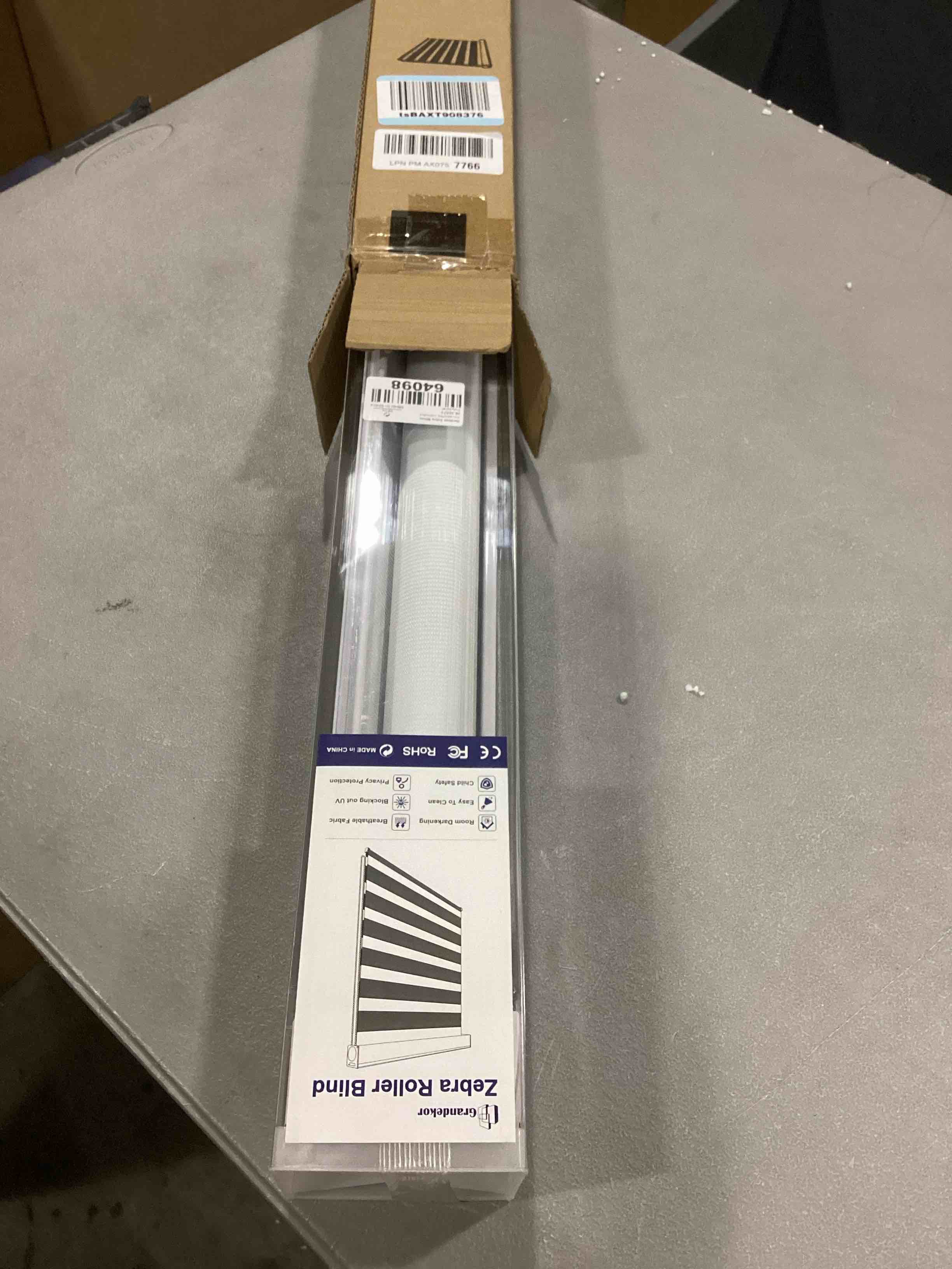 https://s3.amazonaws.com/lotting-images-prod/bidfta/RED6680207_1733232001282.jpeg