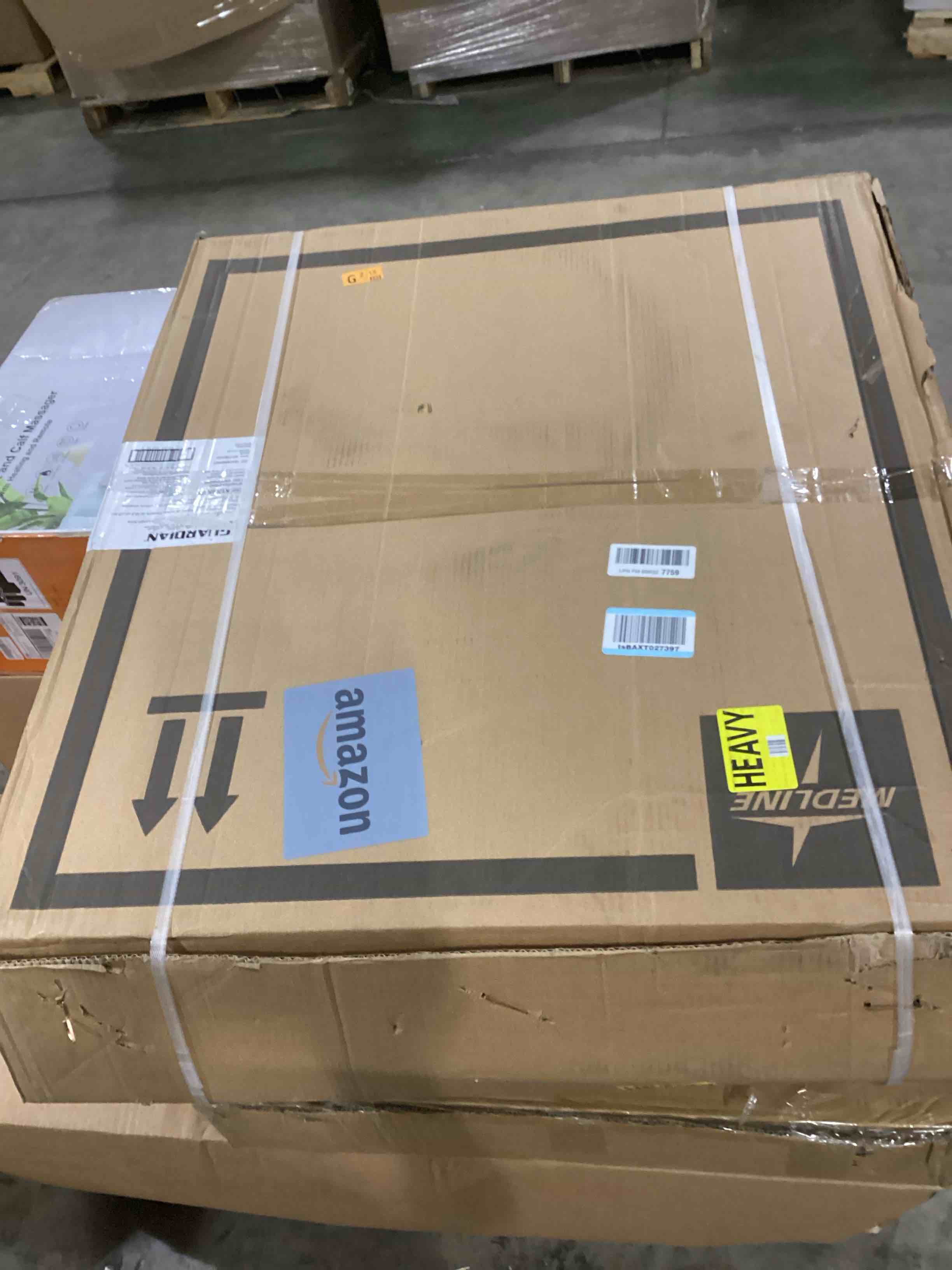 https://s3.amazonaws.com/lotting-images-prod/bidfta/RED6680211_1733232448427.jpeg