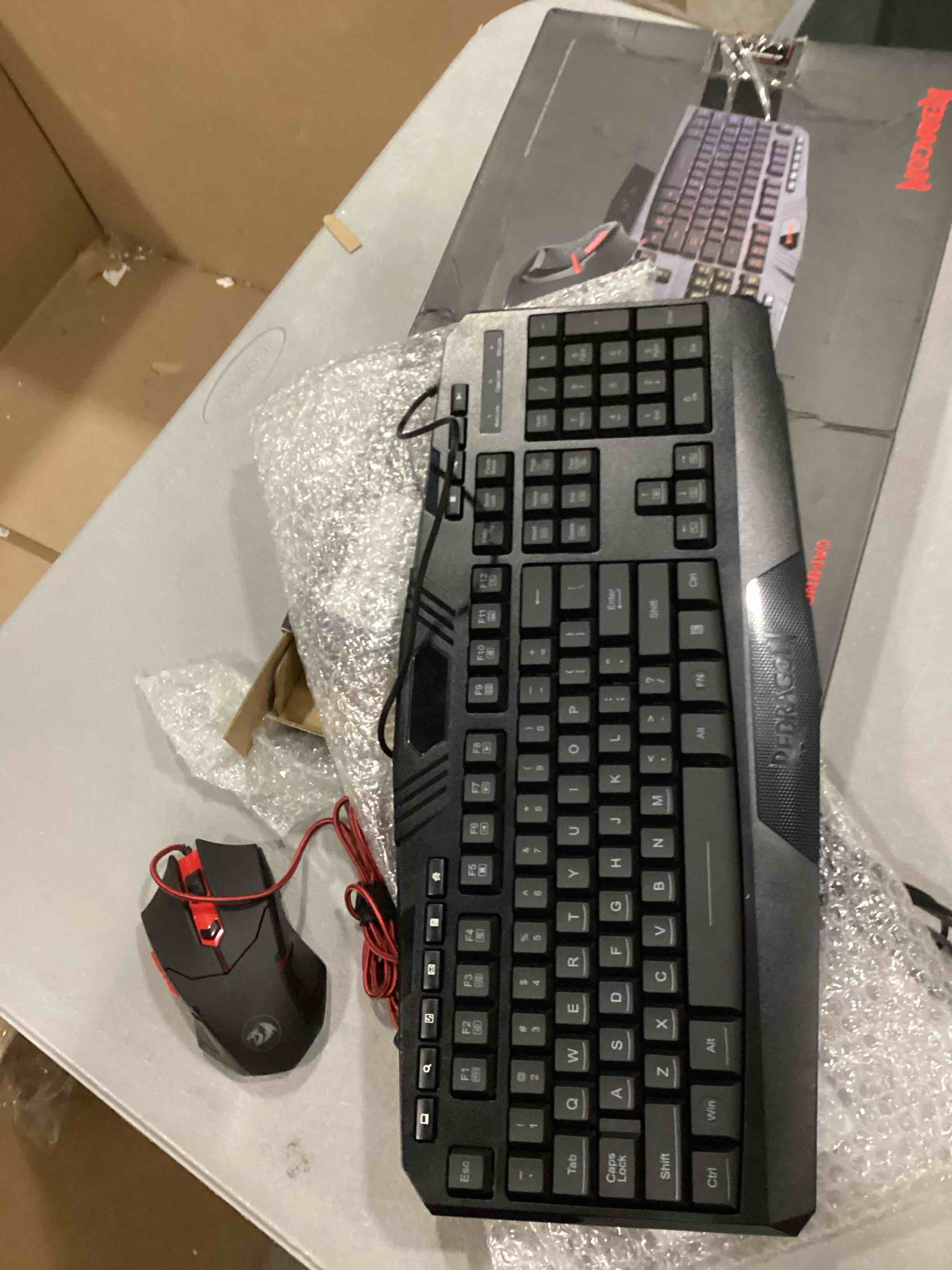 https://s3.amazonaws.com/lotting-images-prod/bidfta/RED6680267_1733237849261.jpeg
