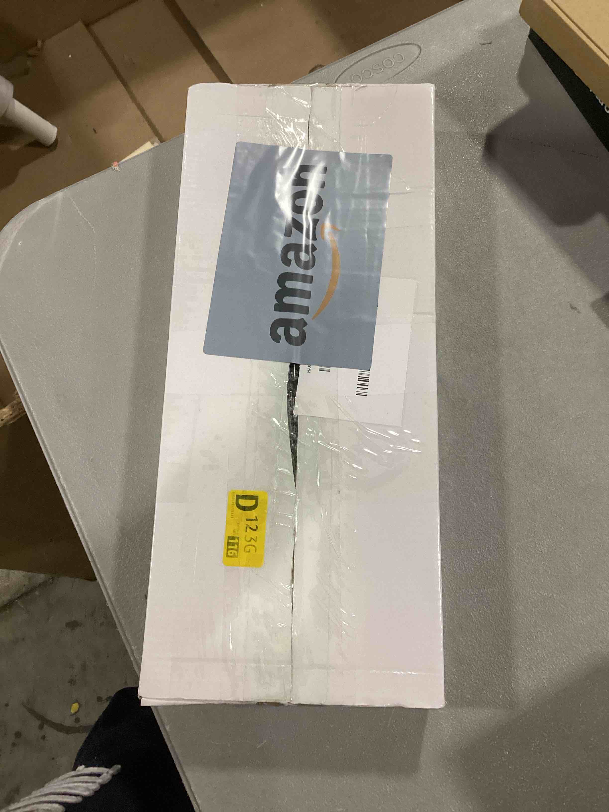 https://s3.amazonaws.com/lotting-images-prod/bidfta/RED6680492_1733320270574.jpeg