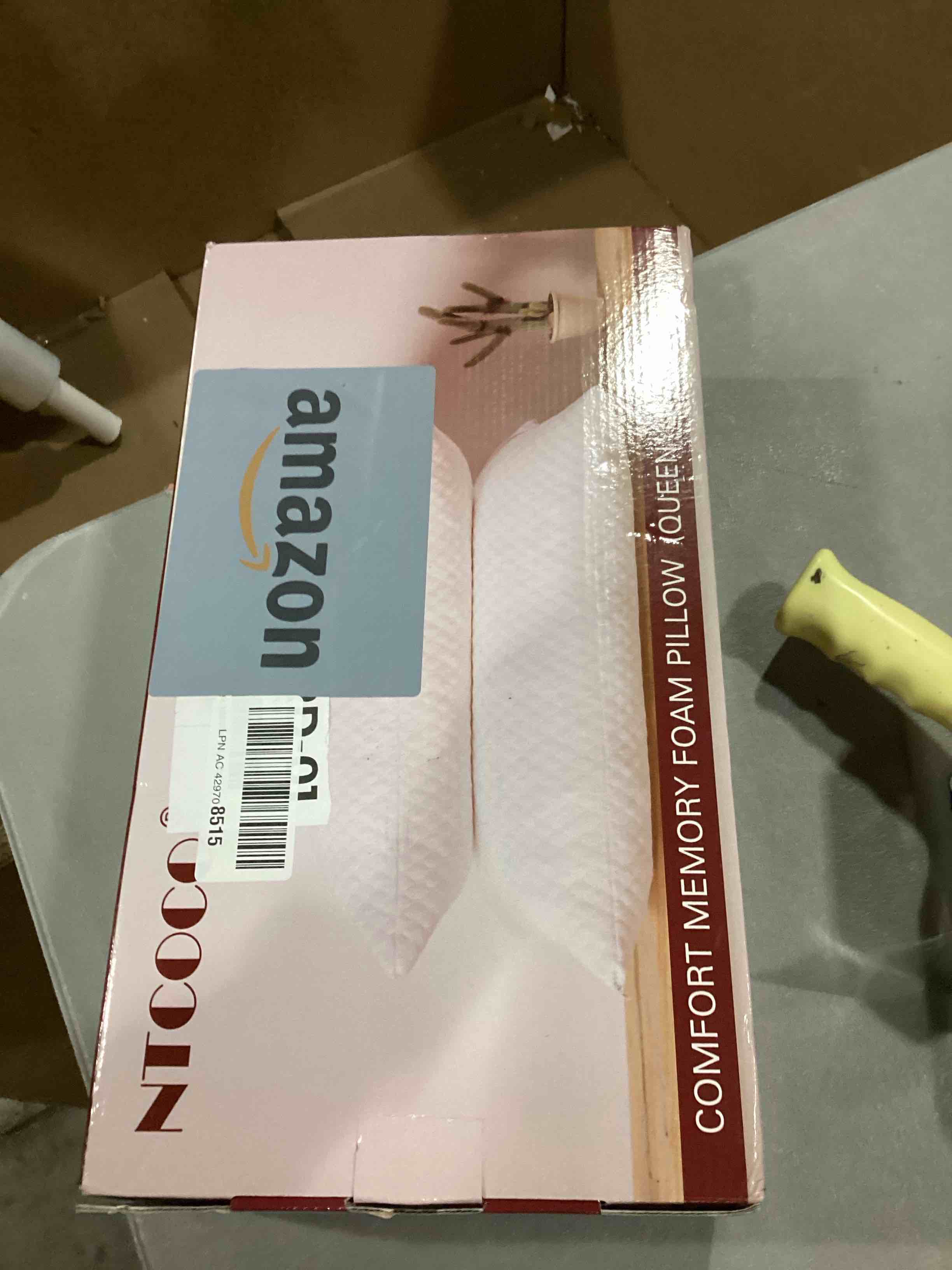 https://s3.amazonaws.com/lotting-images-prod/bidfta/RED6680498_1733320995172.jpeg