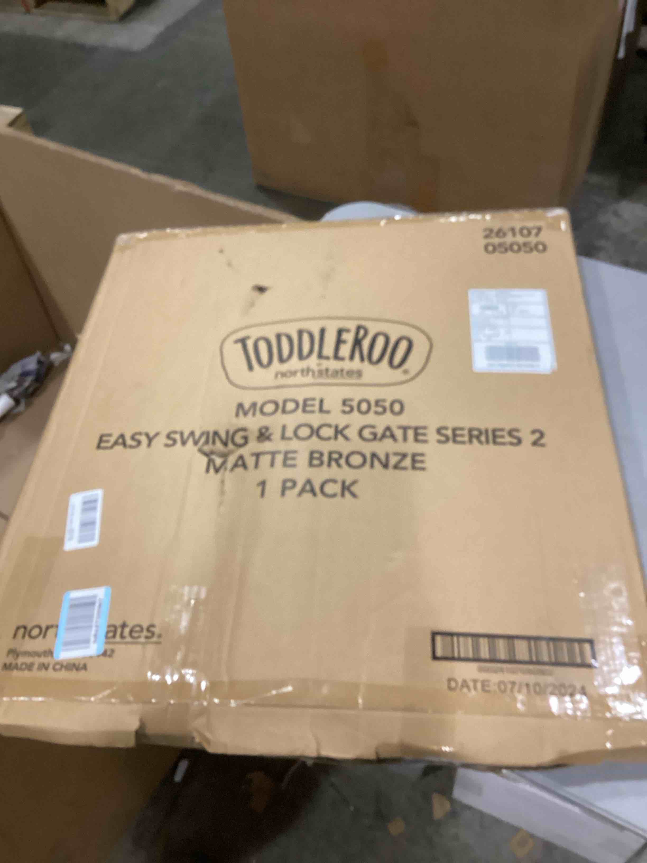 https://s3.amazonaws.com/lotting-images-prod/bidfta/RED6681225_1733840188890.jpeg