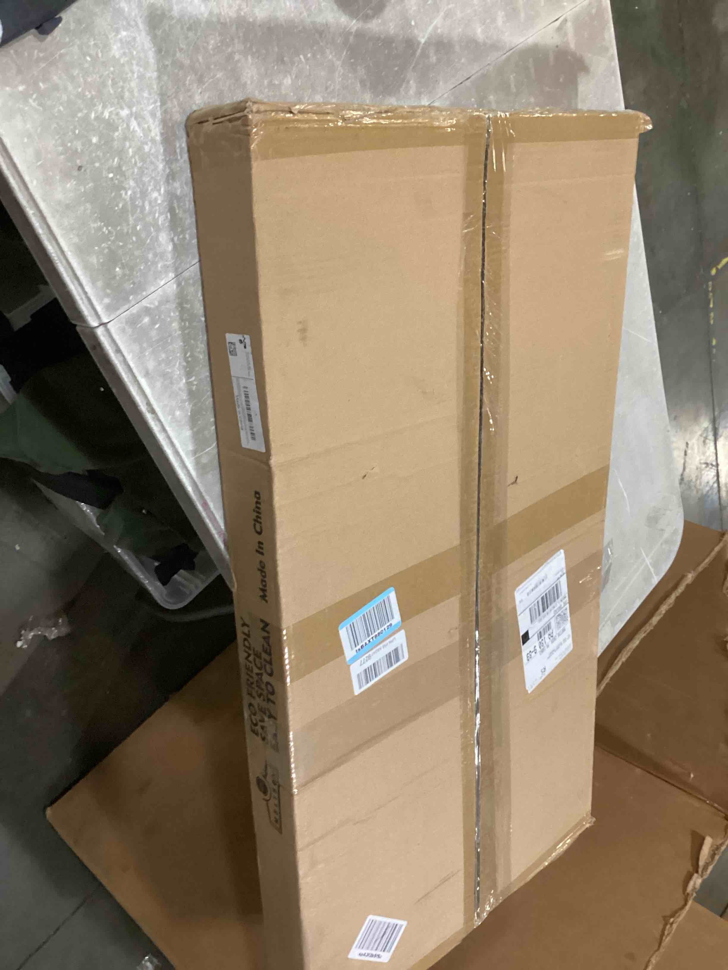 https://s3.amazonaws.com/lotting-images-prod/bidfta/RED6681449_1732023866445.jpeg