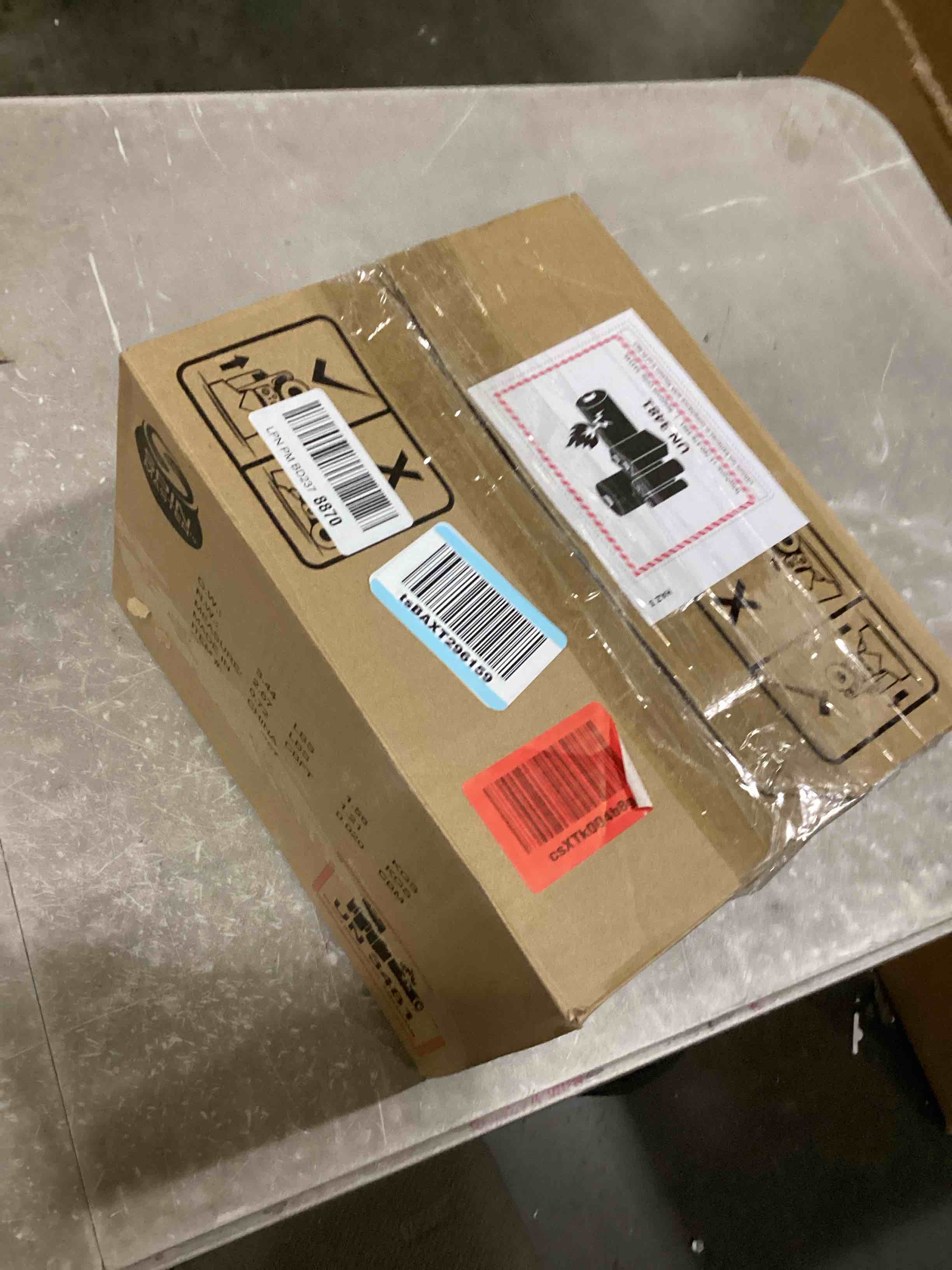 https://s3.amazonaws.com/lotting-images-prod/bidfta/RED6681481_1732030863403.jpeg