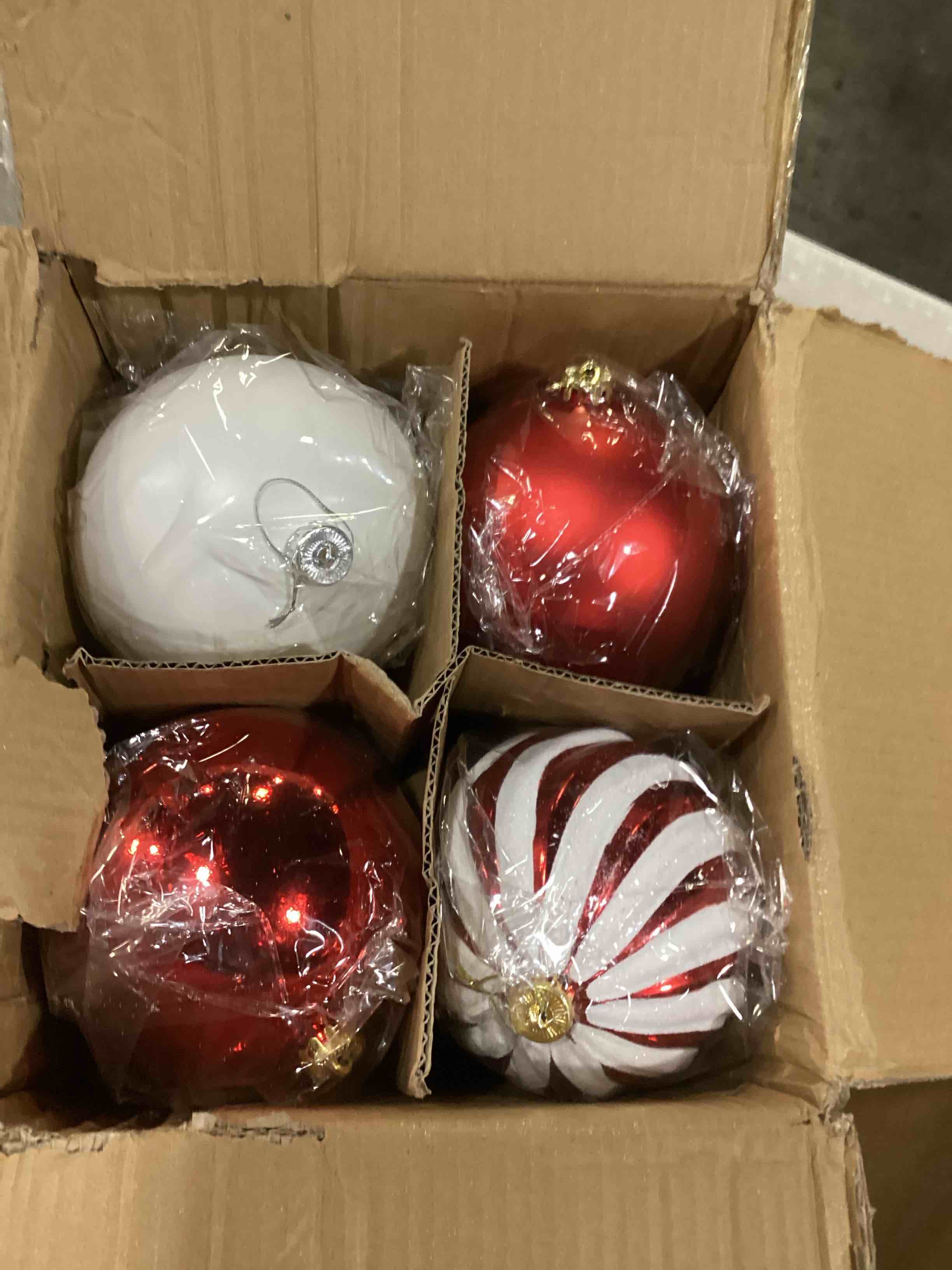 https://s3.amazonaws.com/lotting-images-prod/bidfta/RED6681511_1732034428828.jpeg