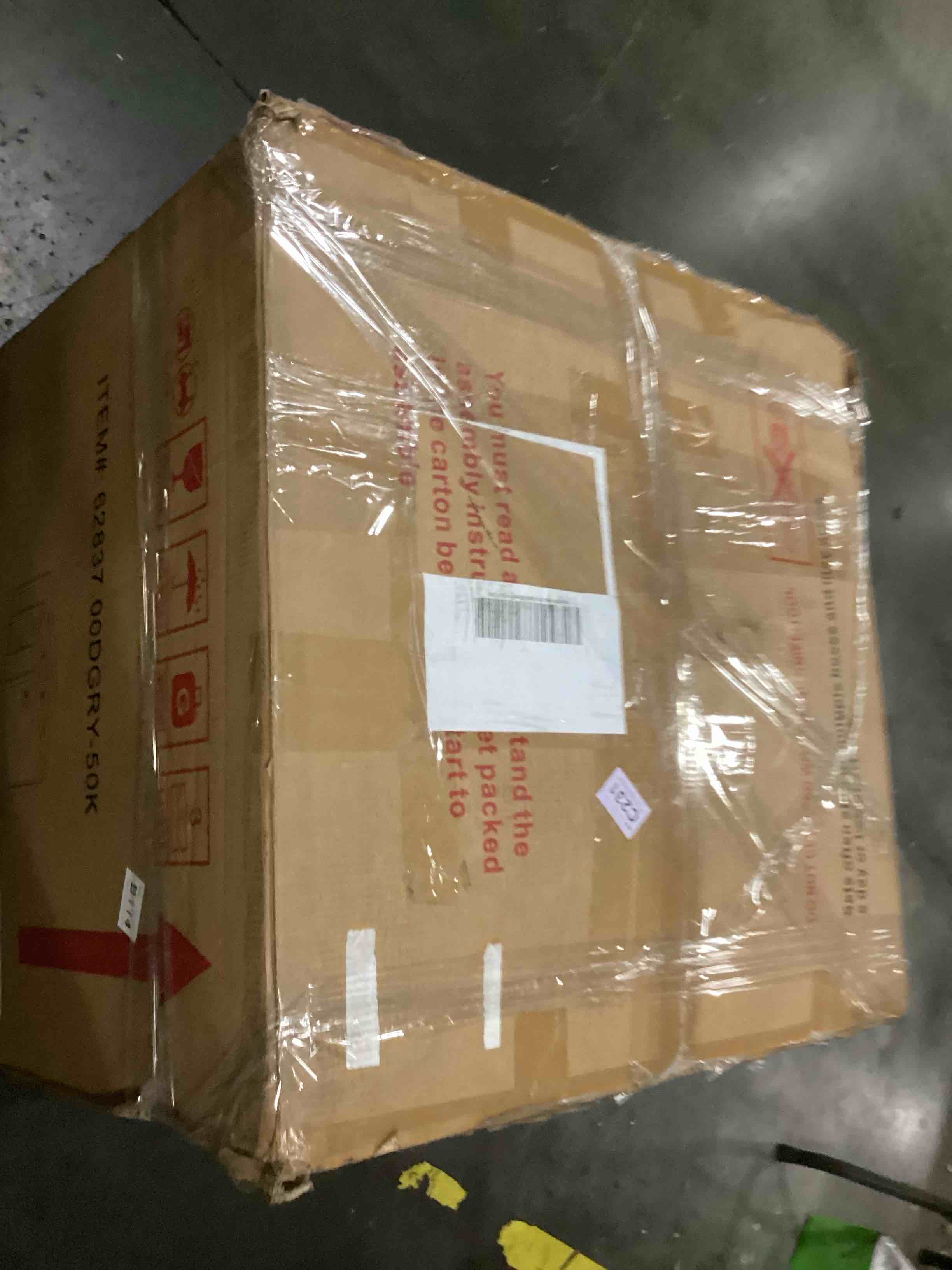 https://s3.amazonaws.com/lotting-images-prod/bidfta/RED6681606_1732113385367.jpeg