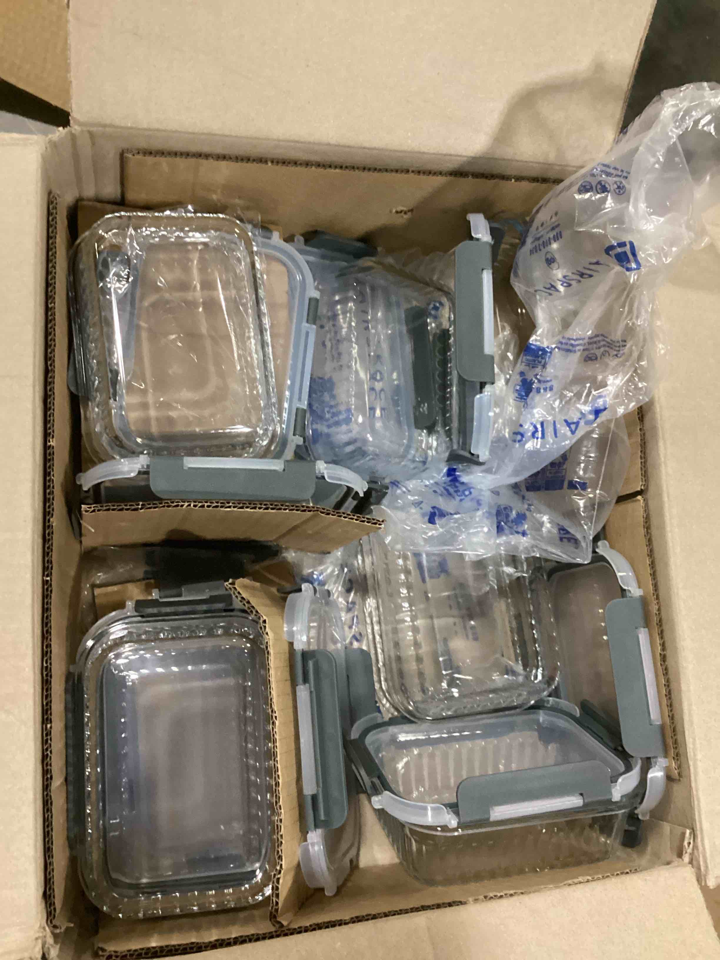 https://s3.amazonaws.com/lotting-images-prod/bidfta/RED6681999_1732537649645.jpeg
