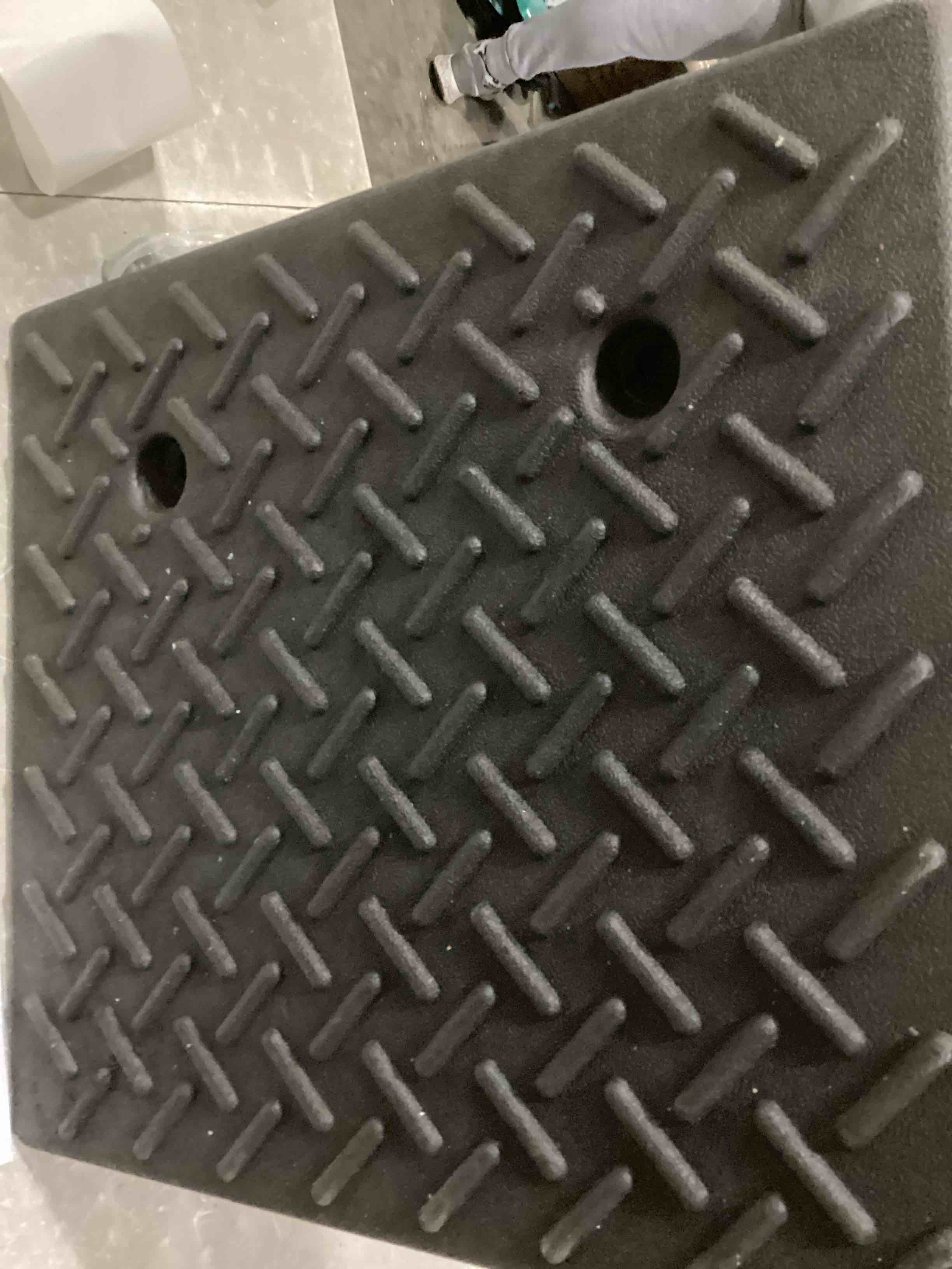 Nilight Rubber Curb Ramps, 4.7" Rise Height Heavy Duty Rubber Threshold Ramp, Portable Driveway Ramps for Cars Wheelchairs Scooter Lawn Mower, 7000lbs Load Capacity, 2 Pack