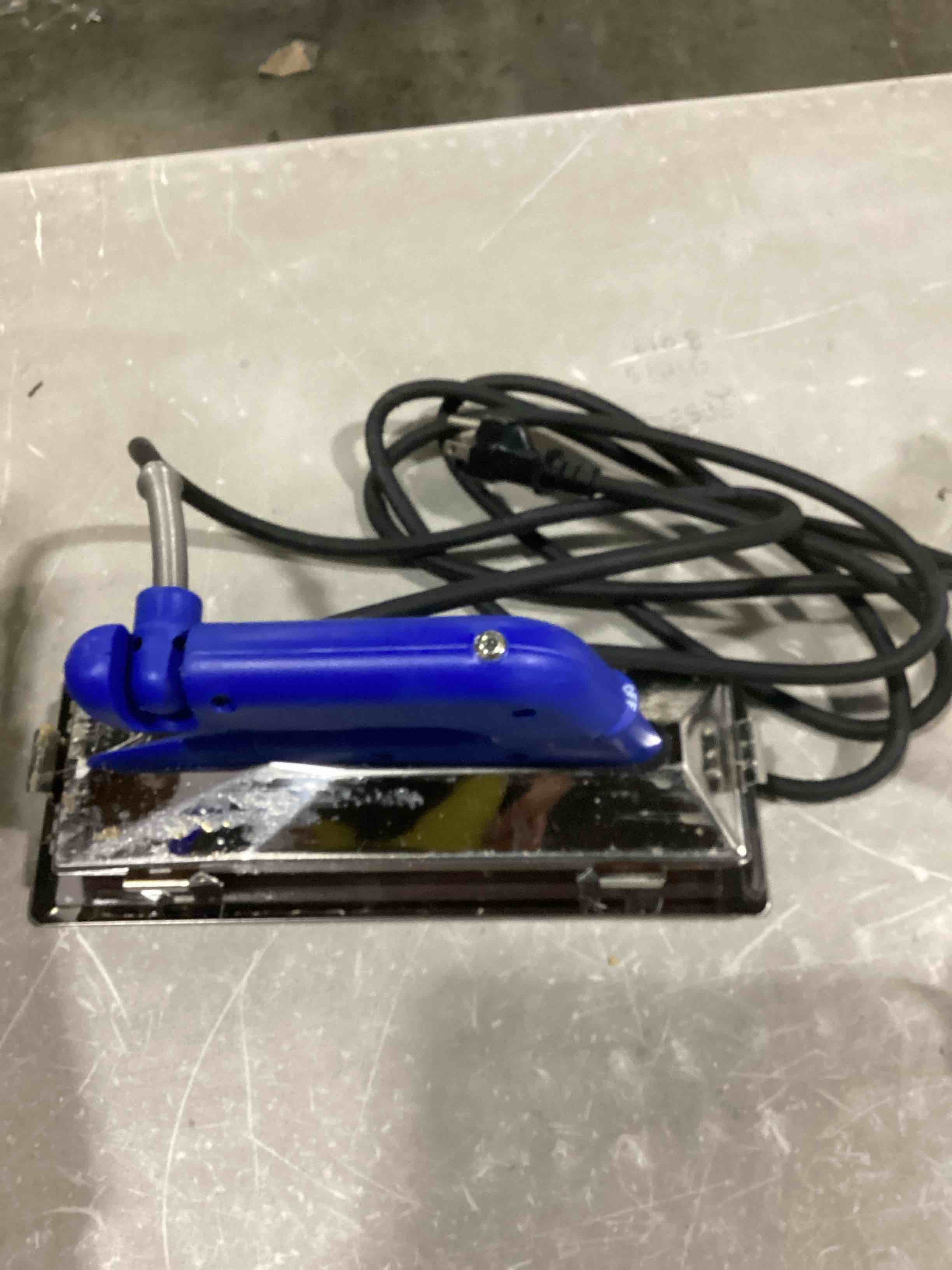 Capitol 110400 Heat-Bond Seaming Iron, Blue/Silver