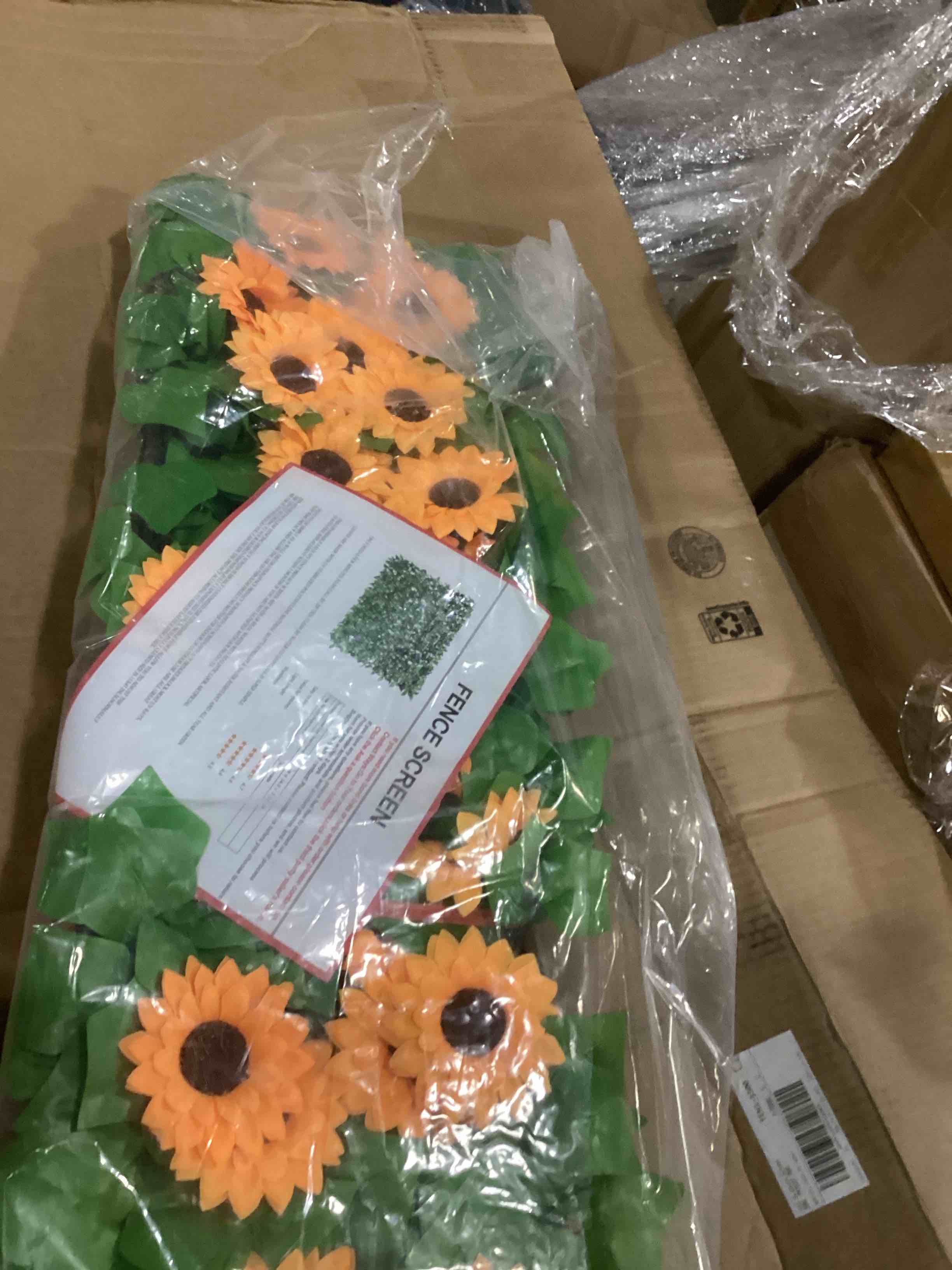 https://s3.amazonaws.com/lotting-images-prod/bidfta/RED6682606_1733340321199.jpeg