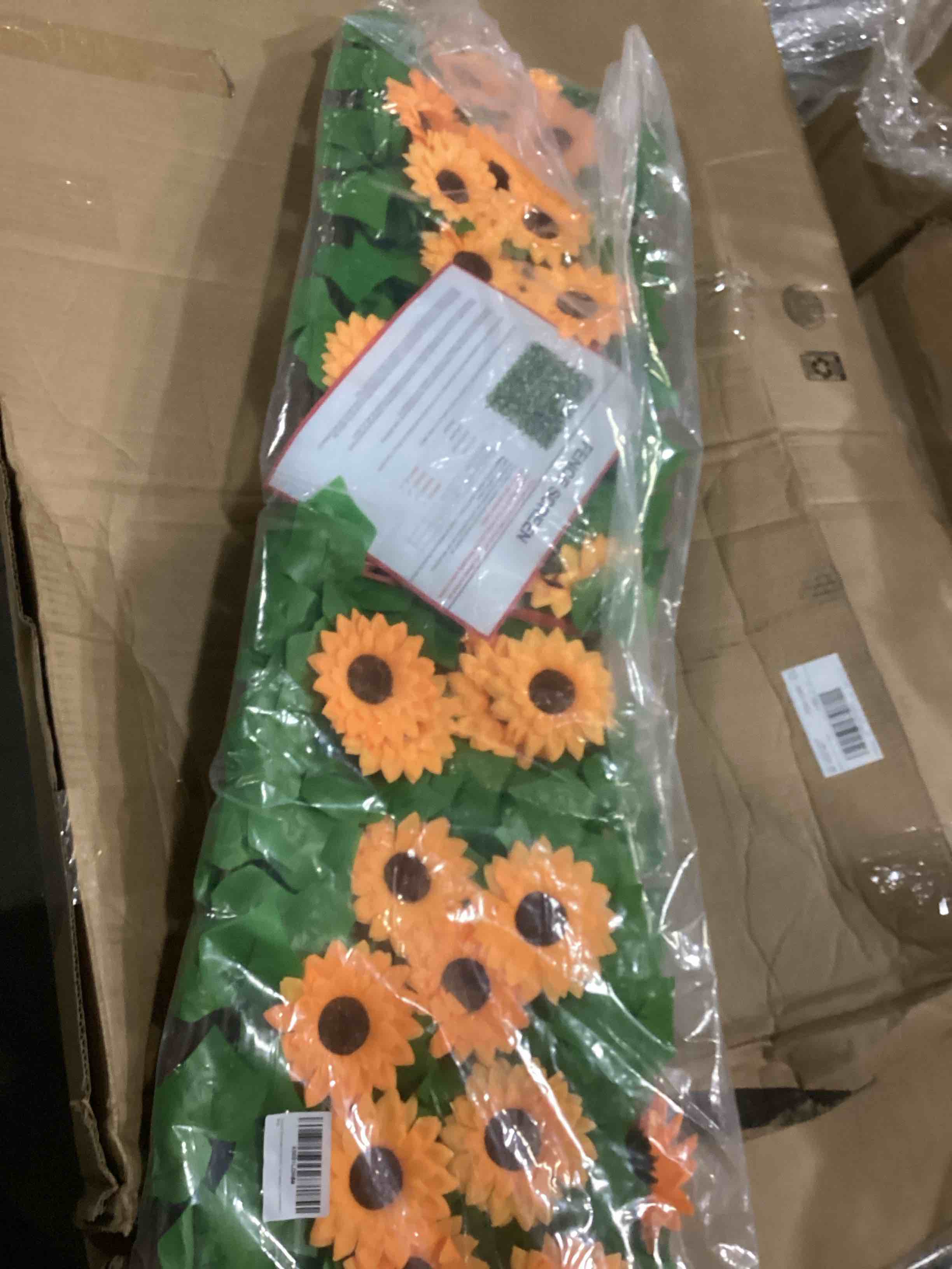 https://s3.amazonaws.com/lotting-images-prod/bidfta/RED6682606_1733340329037.jpeg