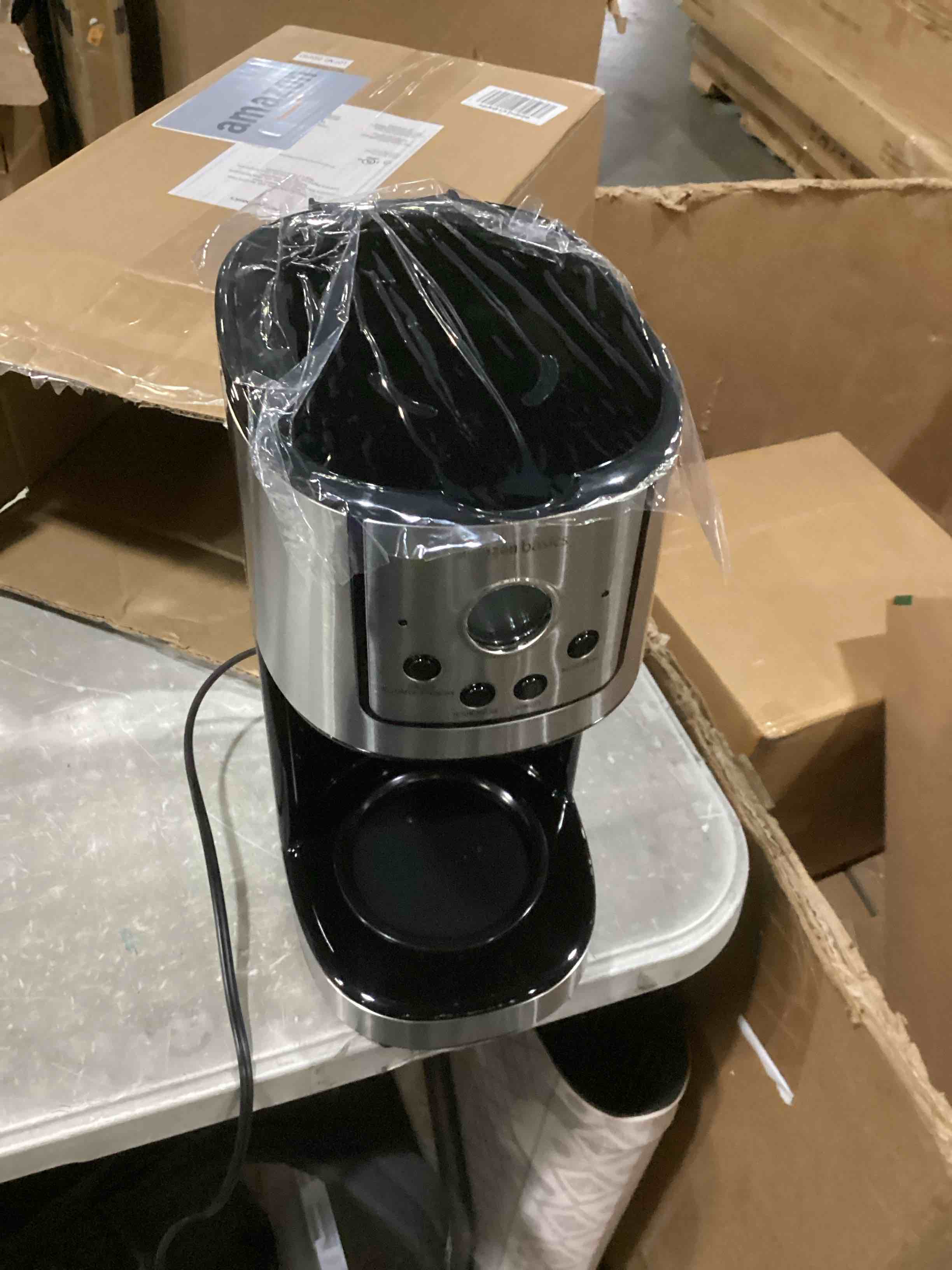 https://s3.amazonaws.com/lotting-images-prod/bidfta/RED6682718_1733487685208.jpeg