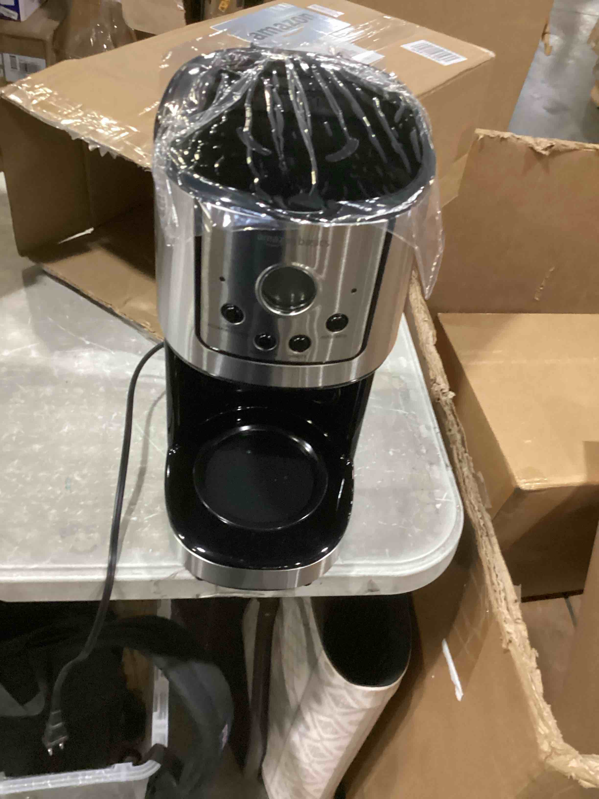 https://s3.amazonaws.com/lotting-images-prod/bidfta/RED6682718_1733487693224.jpeg
