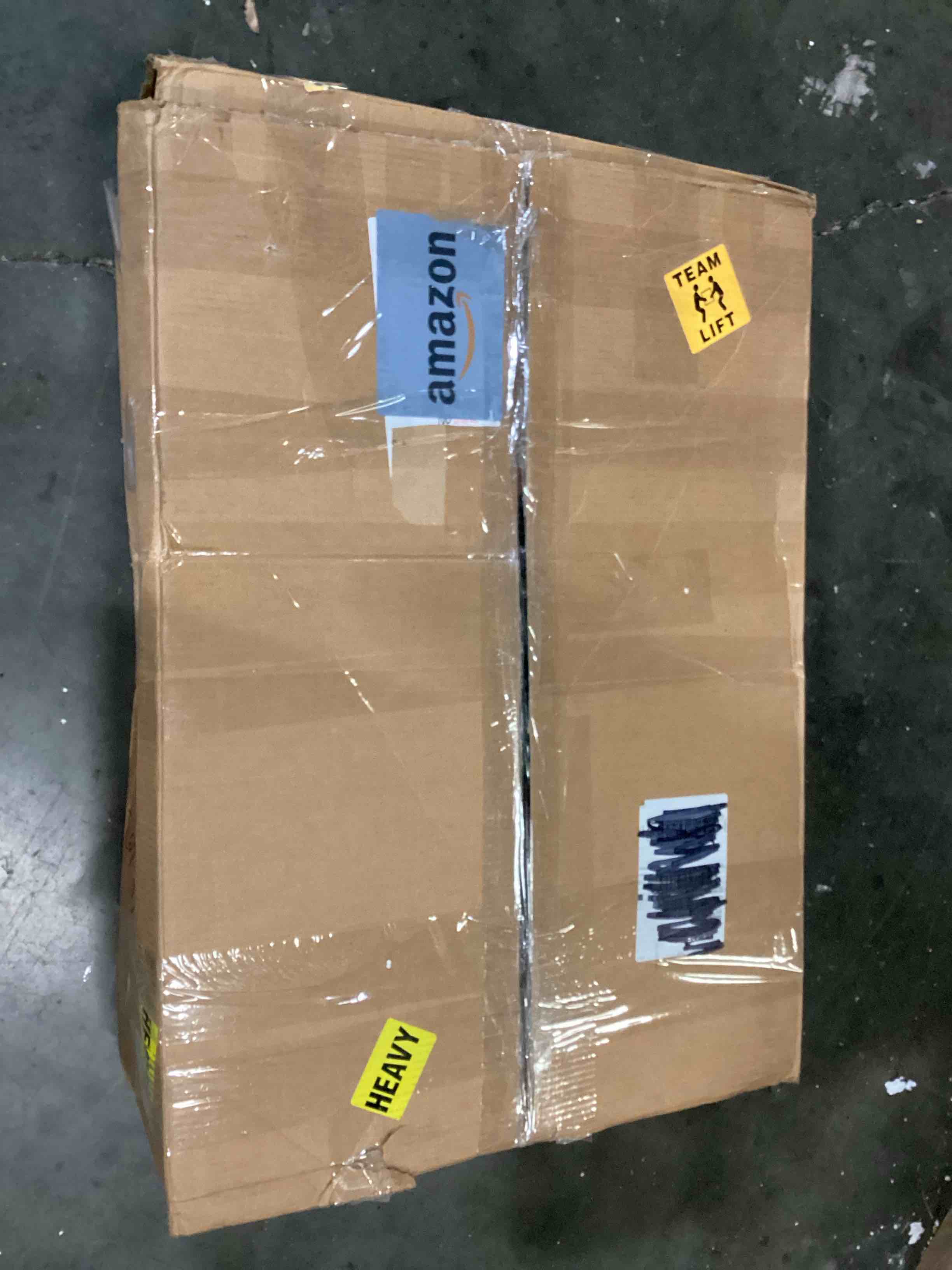 https://s3.amazonaws.com/lotting-images-prod/bidfta/RED6683238_1732895052550.jpeg