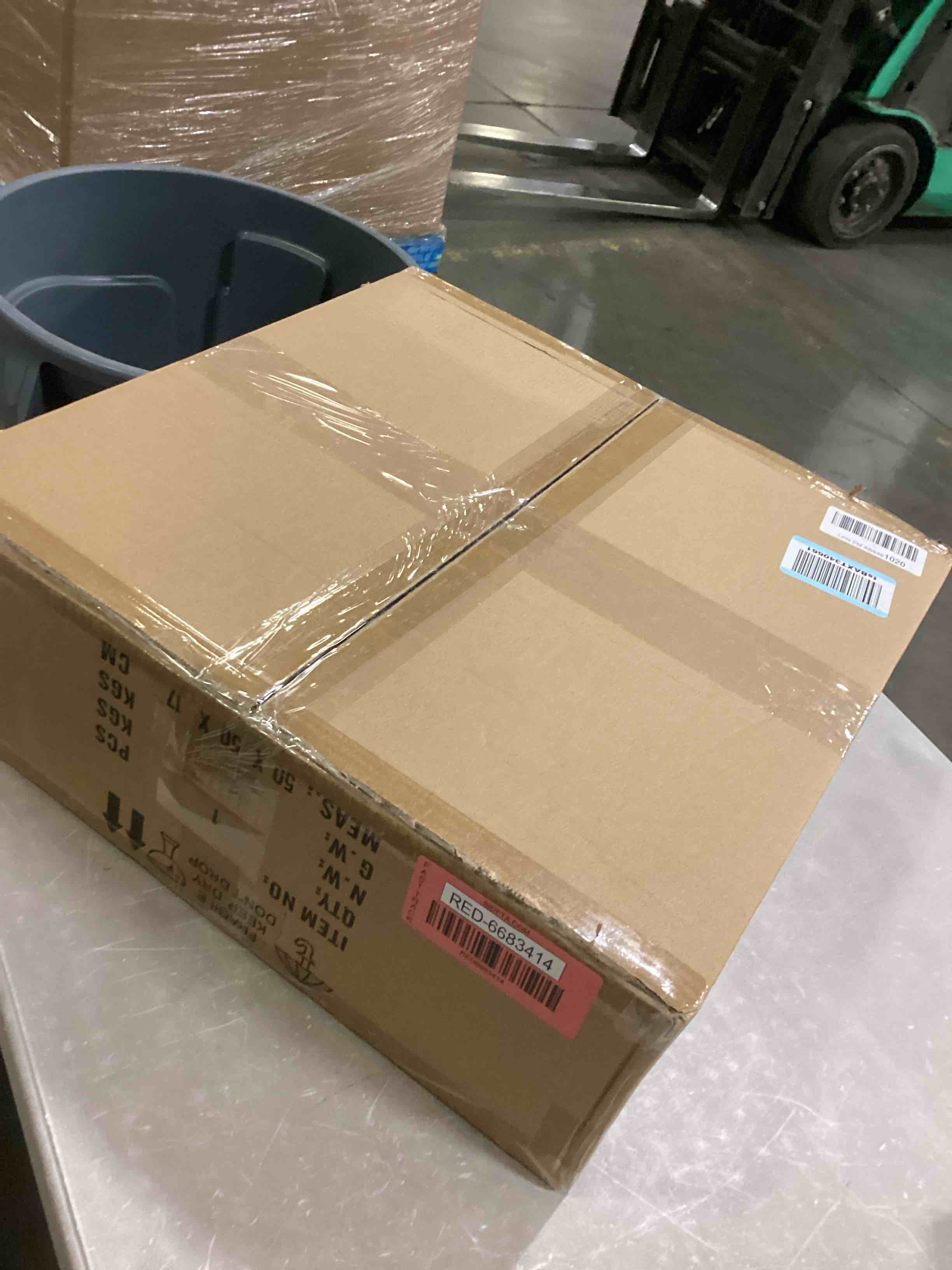 https://s3.amazonaws.com/lotting-images-prod/bidfta/RED6683414_1733229469002.jpeg